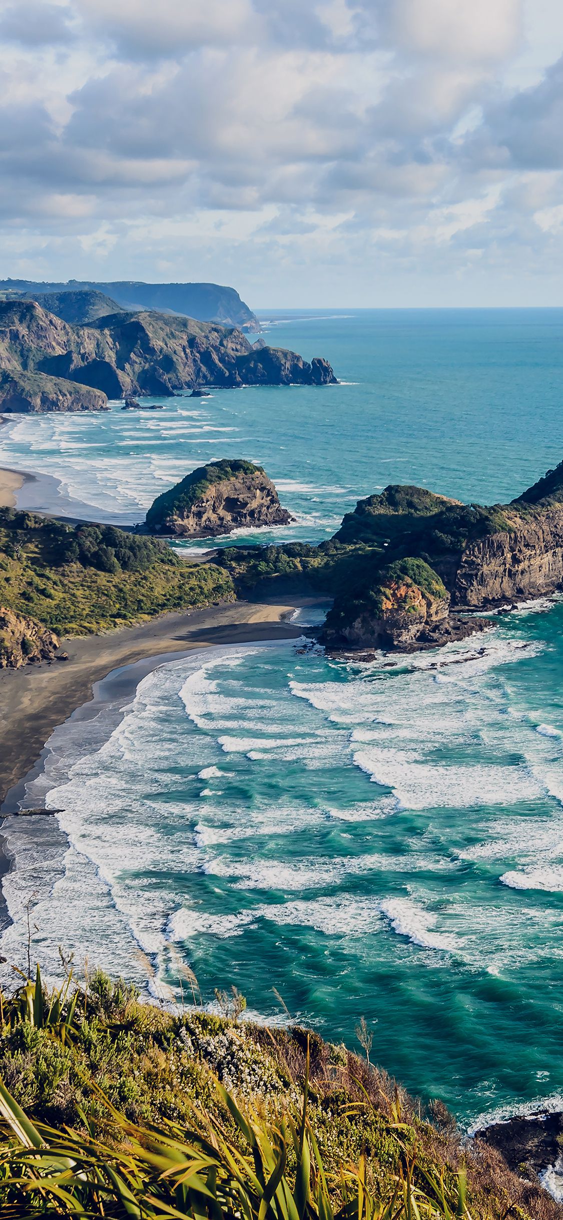 1125x2436 iPhoneXpapers ocean view water new zealand nature