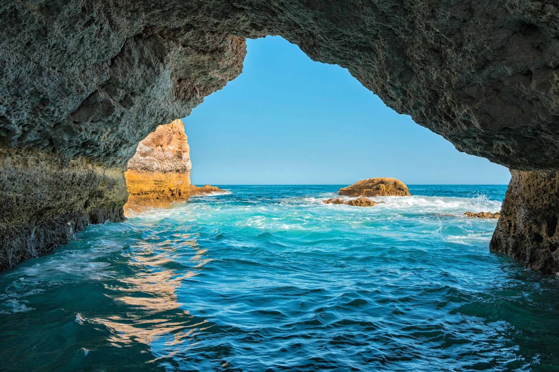 1920x1280 Portugal Ocean Cave Horizon Ultra HD Wallpaper