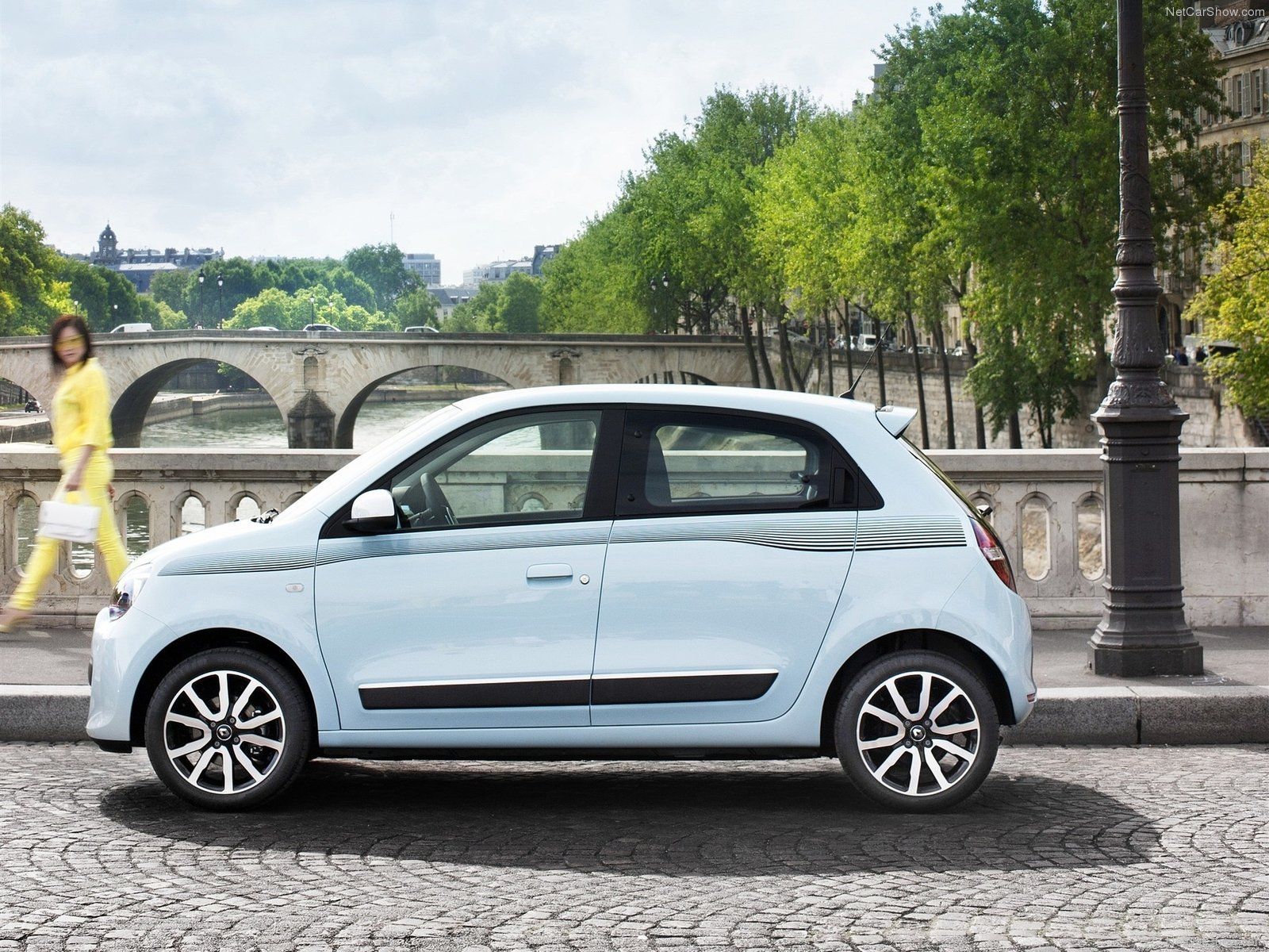 1600x1200 renault, Twingo, Cars, Frenc Wallpaper HD / Desktop and Mobile Background