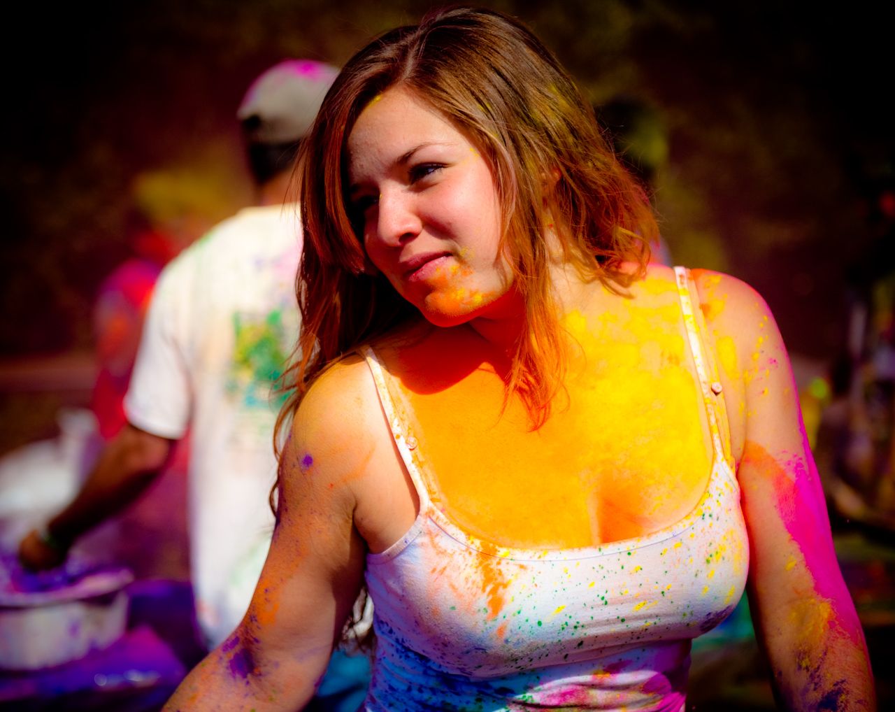 1280x1018 A cute girl celebrating holi festival
