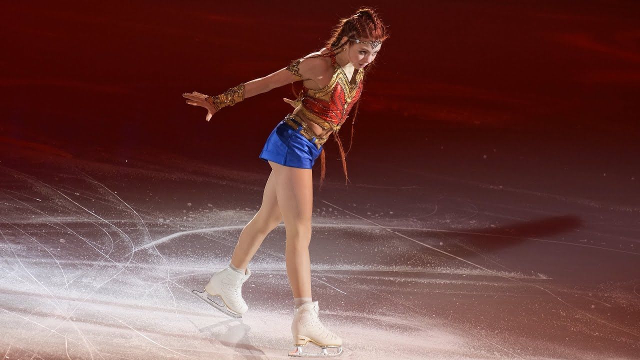 1280x720 Alexandra Trusova Wallpaper