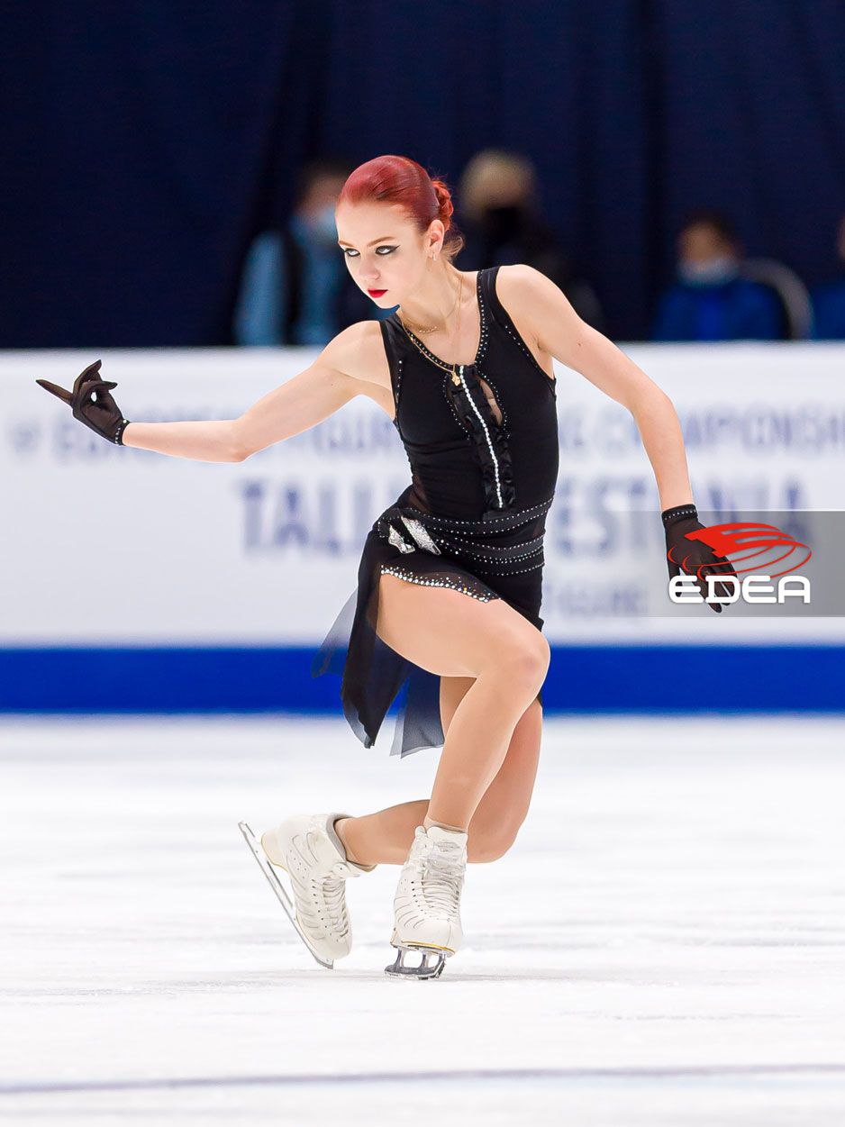 938x1251 Aleksandra Trusova