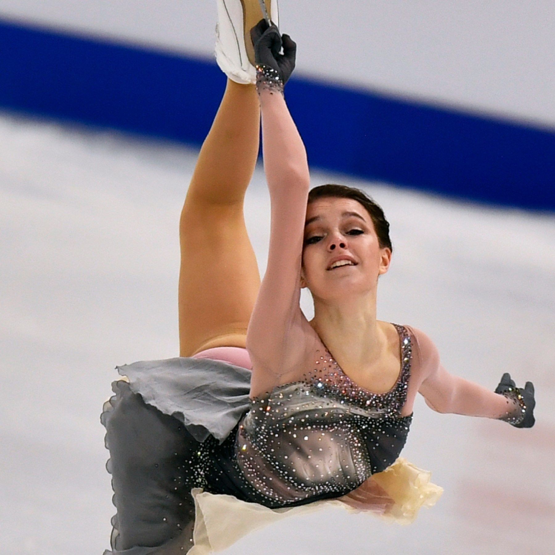 1800x1800 Russia sweeps women's medals, wins rhythm dance at worlds