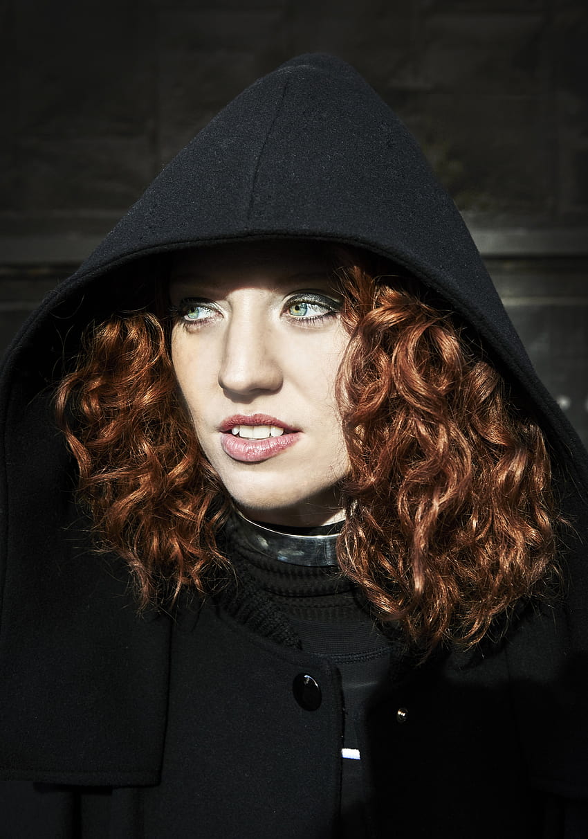 850x1212 Meet jess glynne HD wallpaper
