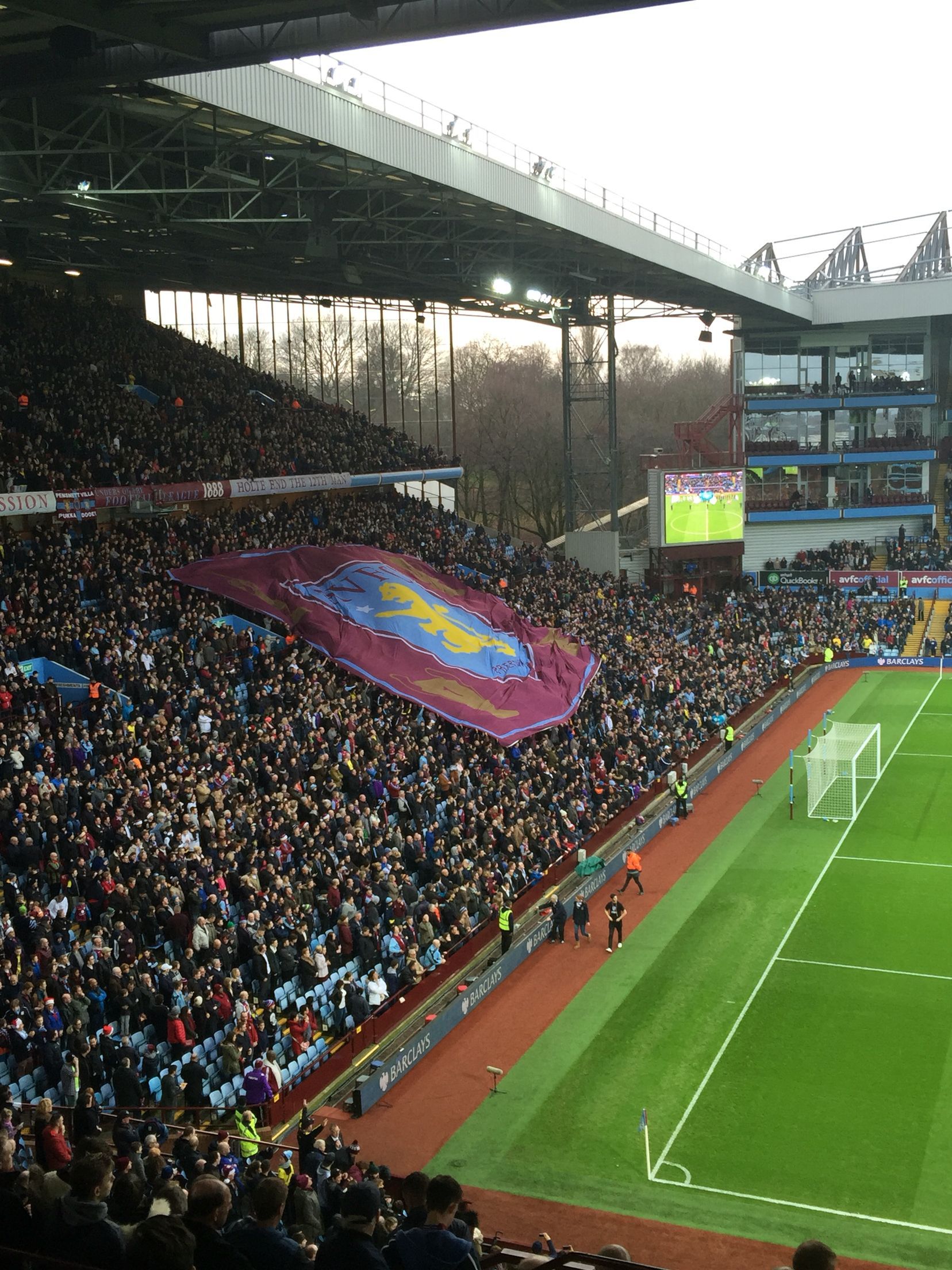 1656x2208 Villa Park Wallpaper