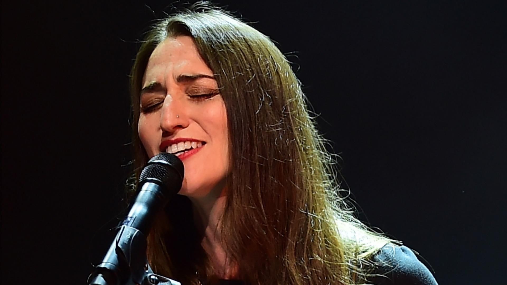 1920x1080 Sara Bareilles, Cindy Lauper cheer up kids with cancer (VIDEO)
