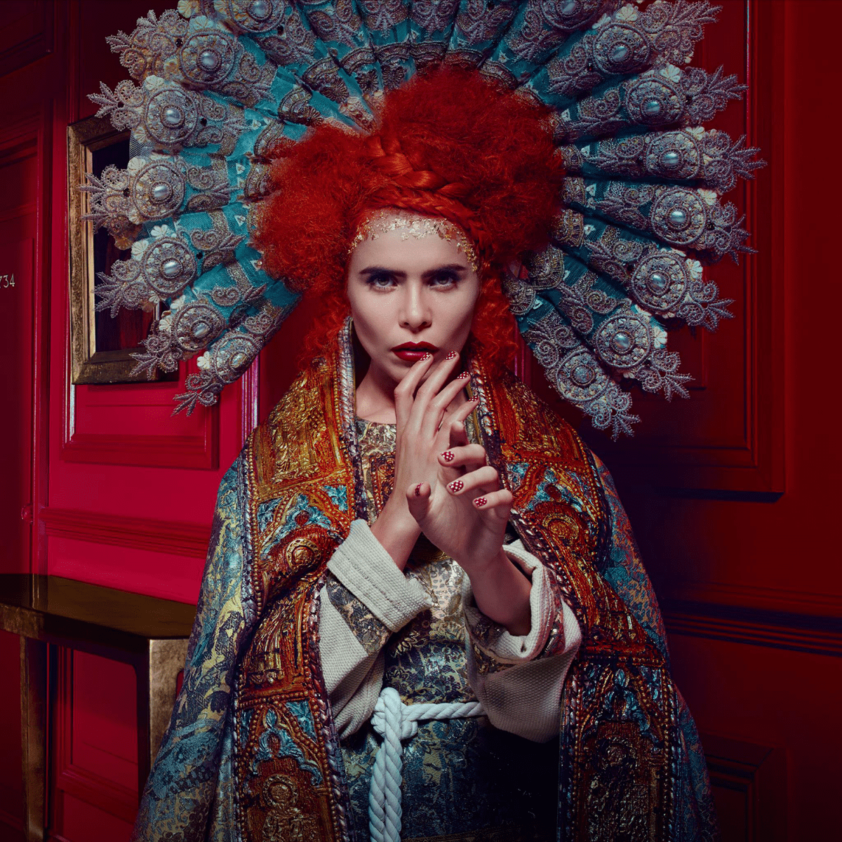 1200x1200 Paloma Faith Wallpaper