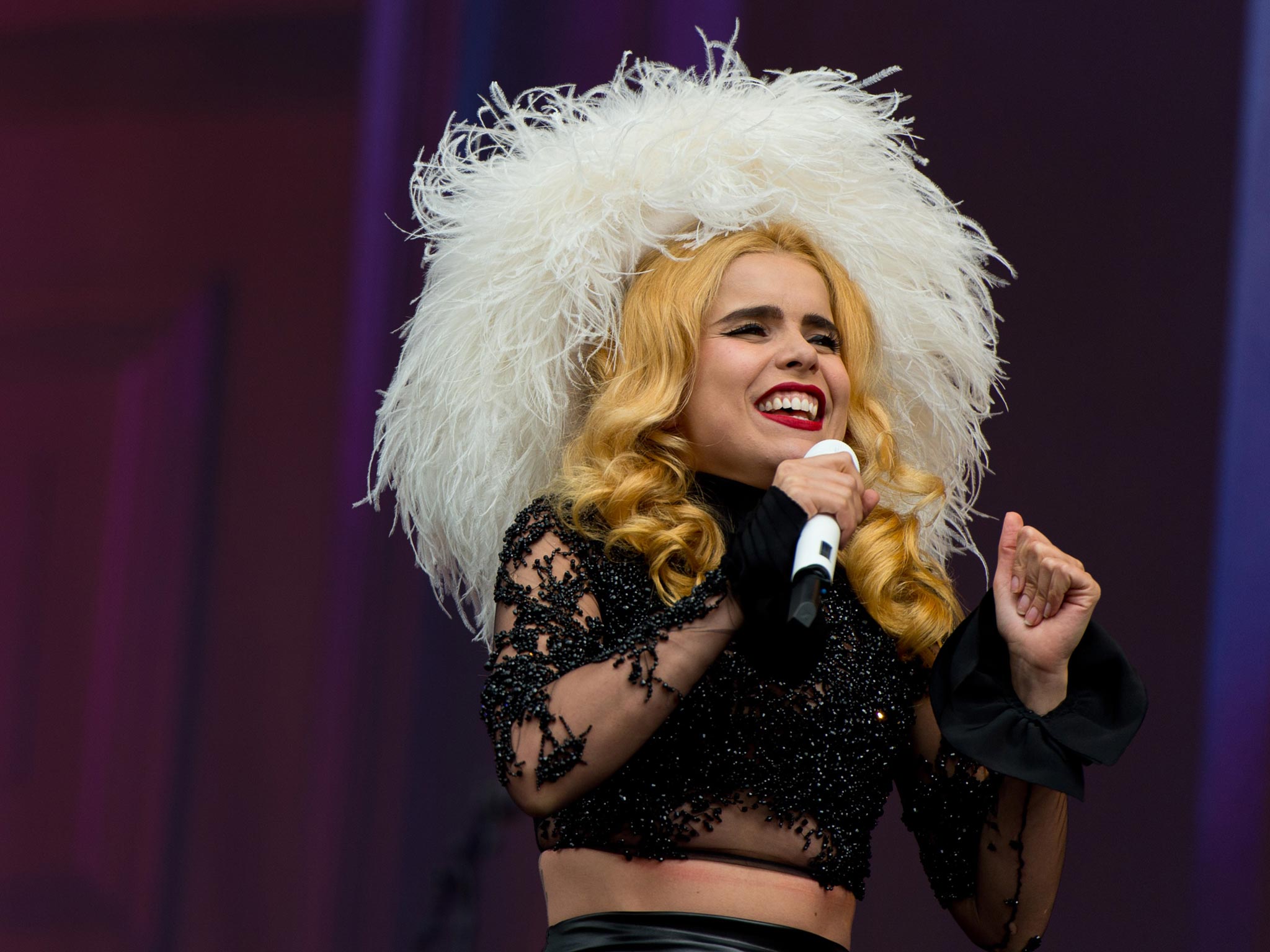 2048x1536 Paloma Faith: Musicians are scared to talk about politics because of online abuse