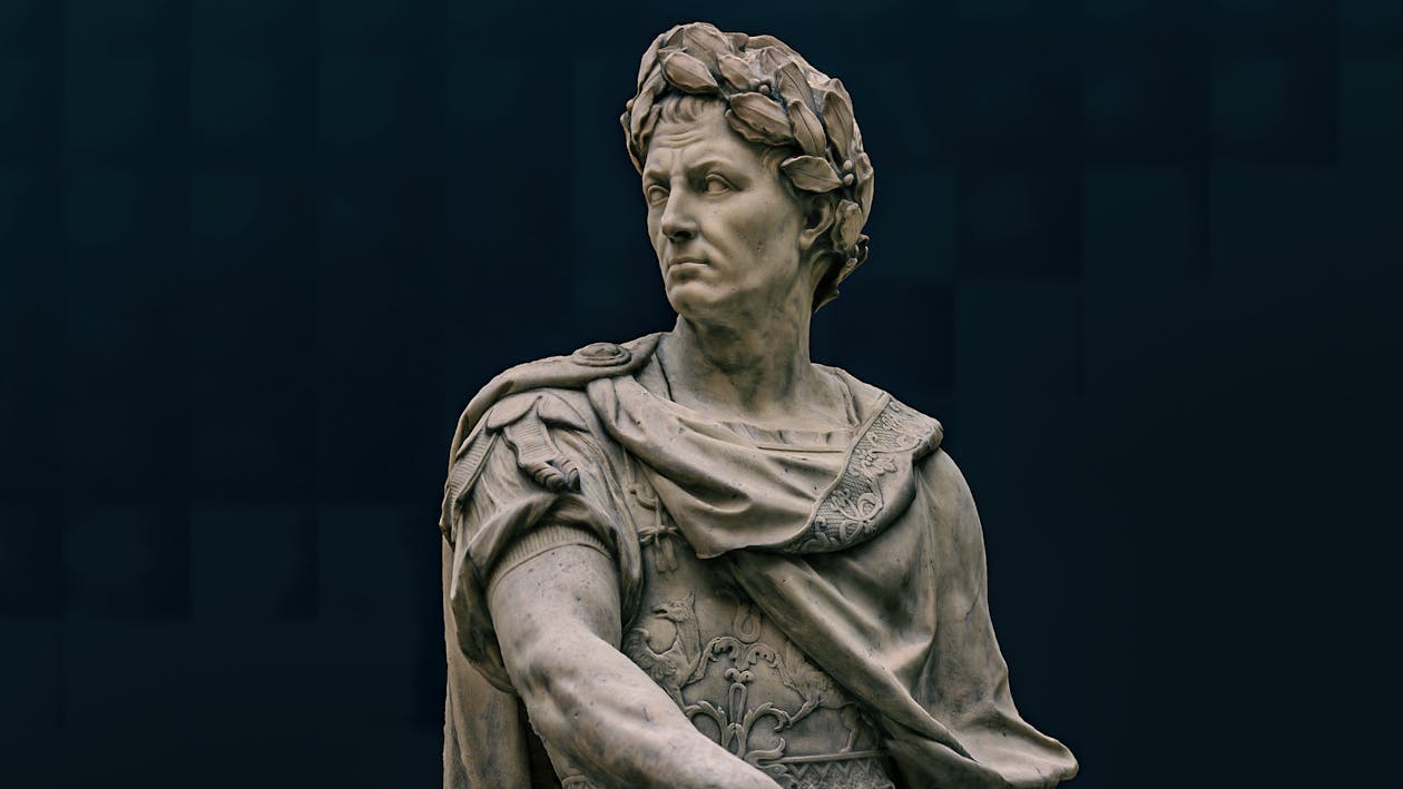 1260x709 Classic Art Greek Sculpture on Dark Background · Free