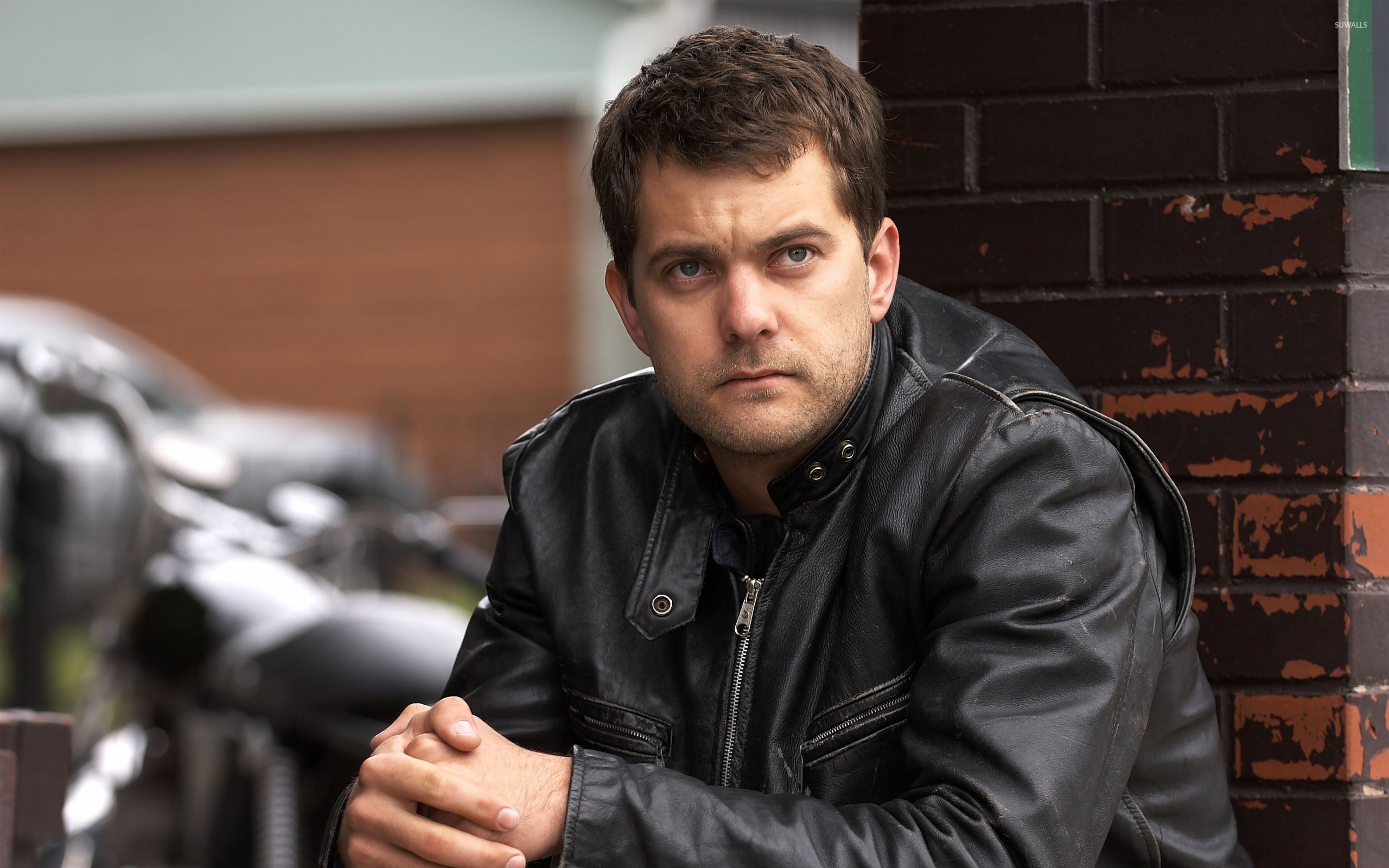 2560x1600 Joshua Jackson [3] wallpaper celebrity wallpaper