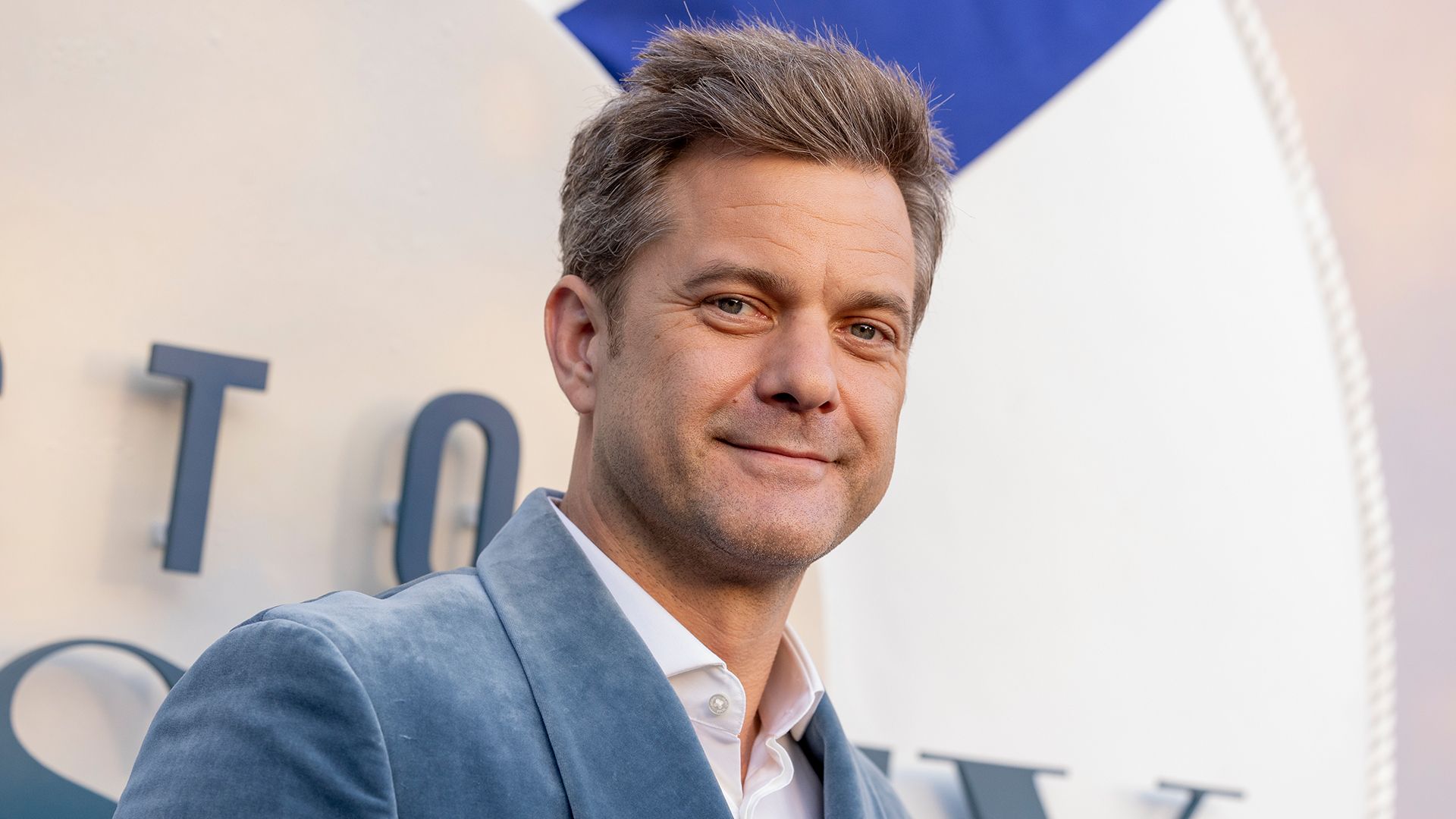1920x1080 Joshua Jackson Shares Details On 'Fast Paced, ' 'Fantasy World' Of Ryan Murphy's 'Doctor Odyssey'