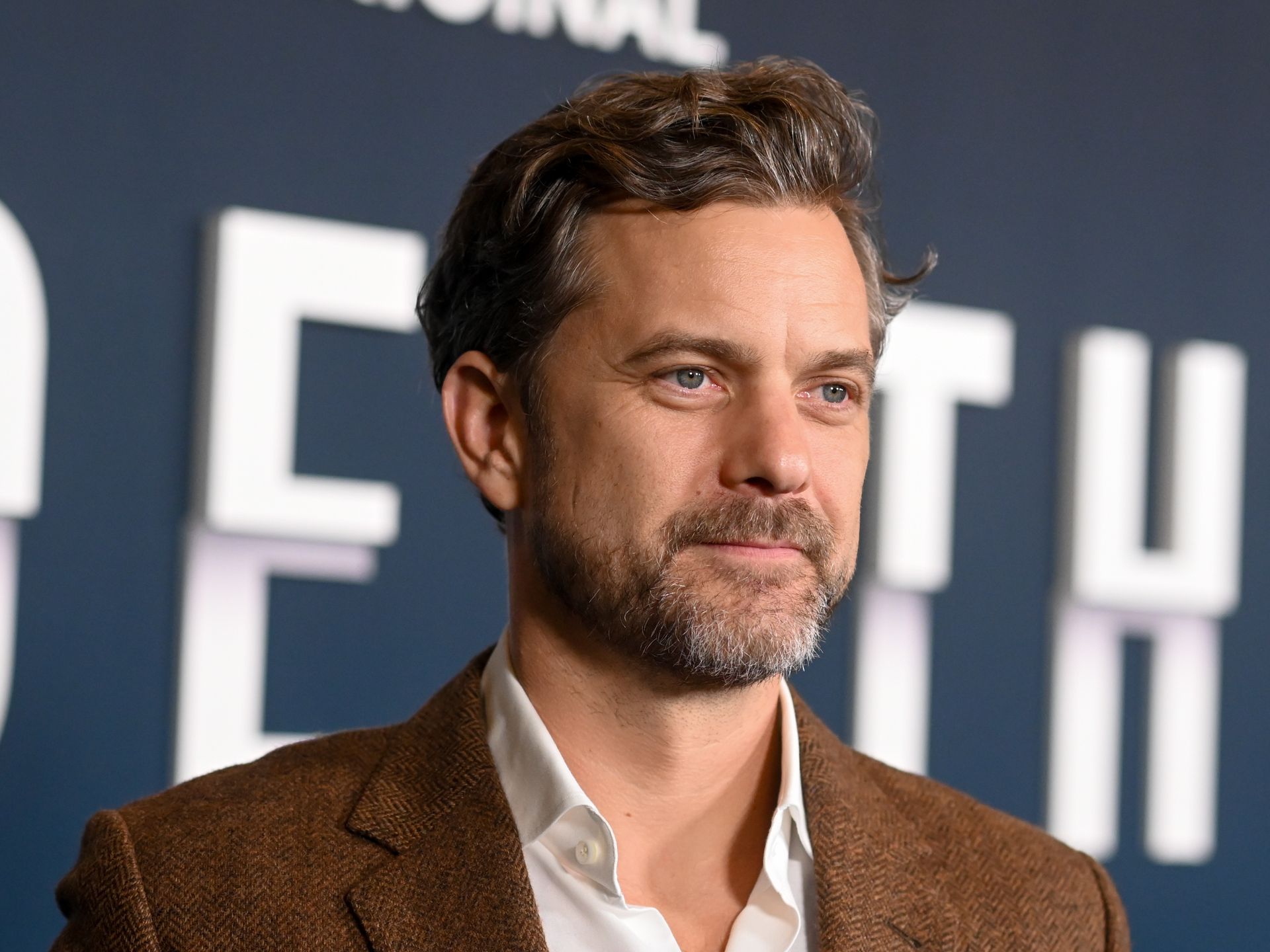 1920x1440 Joshua Jackson shares very rare insight into parenting daughter Juno, as a single dad with latest photo. HELLO!
