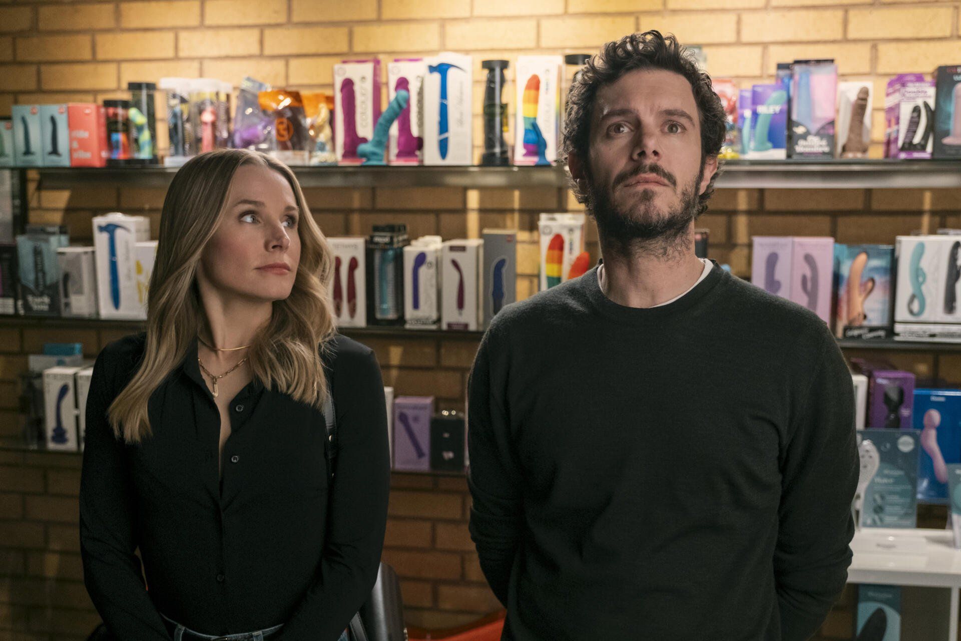1920x1280 HD Wallpaper: Kristen Bell & Adam Brody in Nobody Wants This