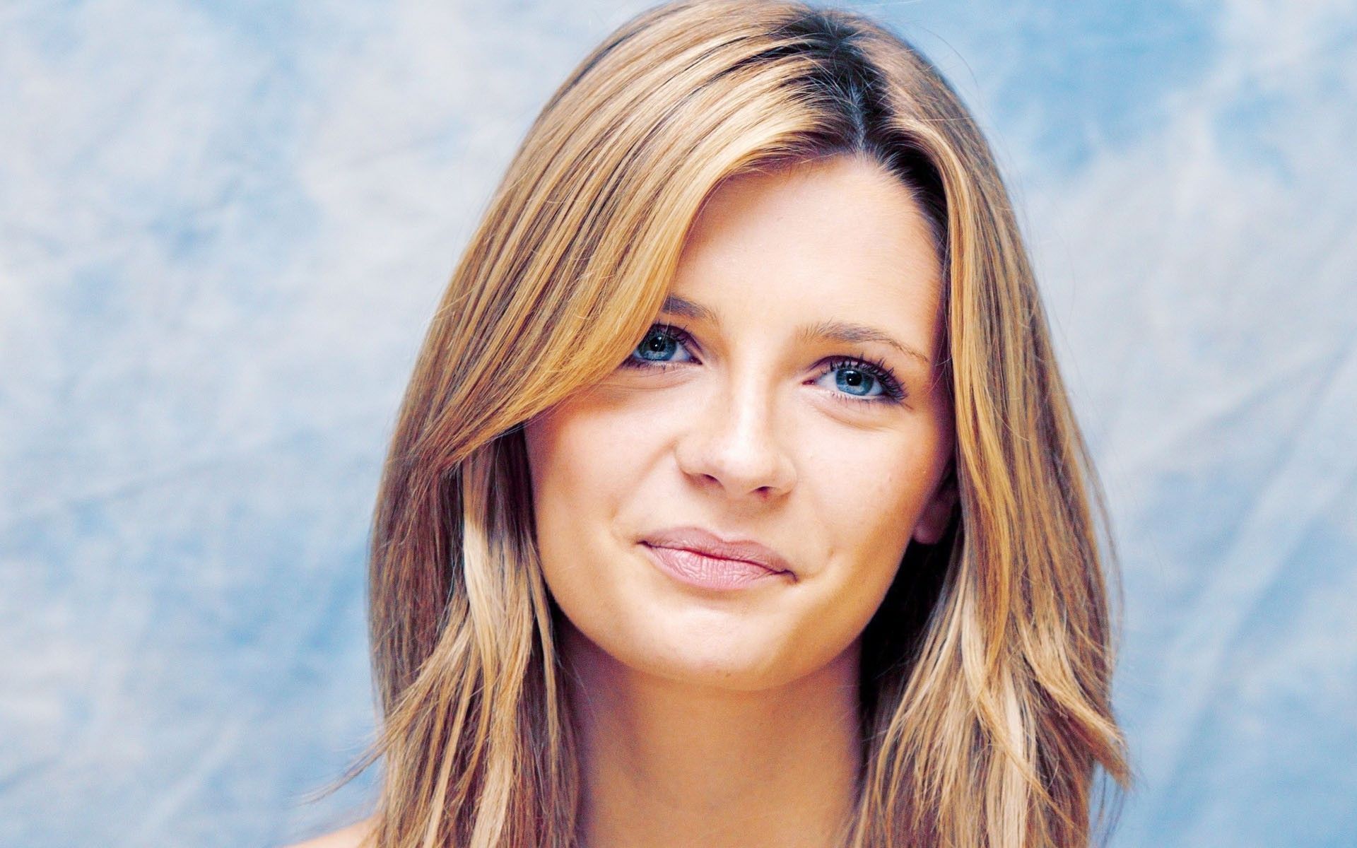 1920x1200 Wallpaper Mischa Barton 03 1920x1200 Picture, Image