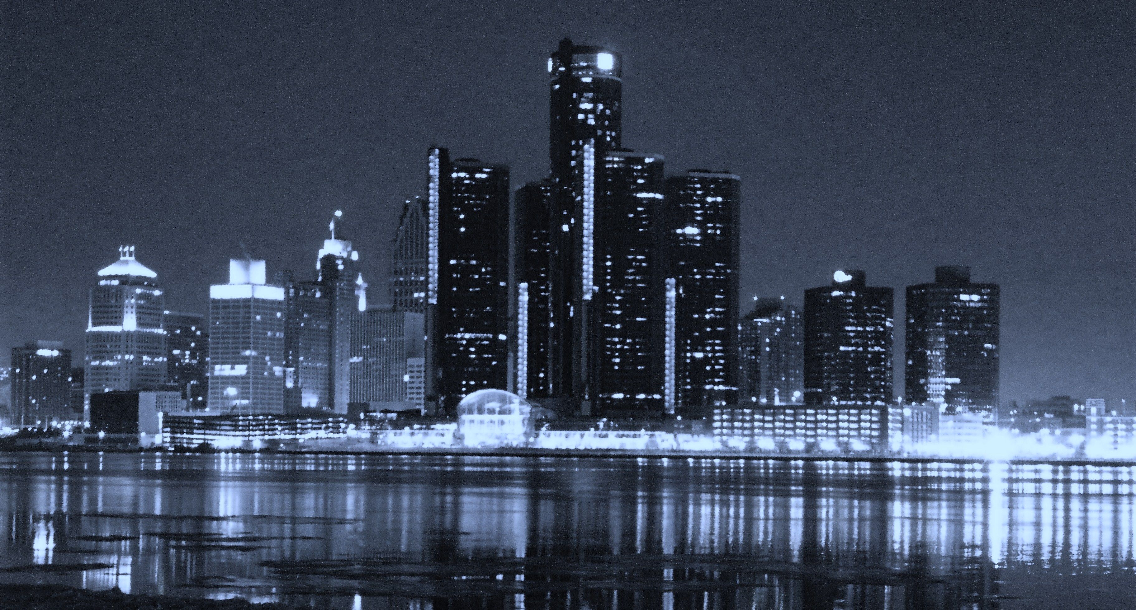 3648x1961 