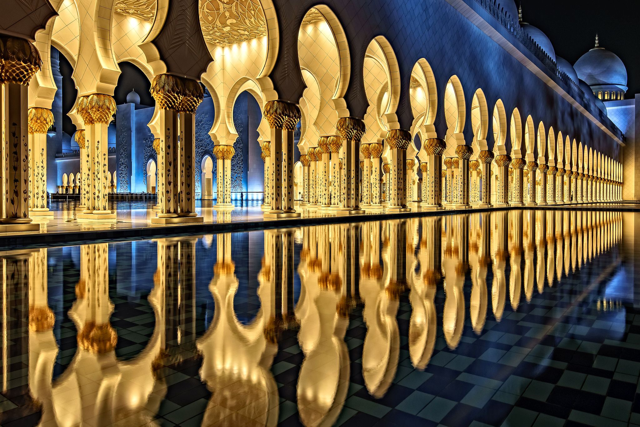 2048x1366 HD Wallpaper: Night Reflections of Sheikh Zayed Grand Mosque in Abu Dhabi