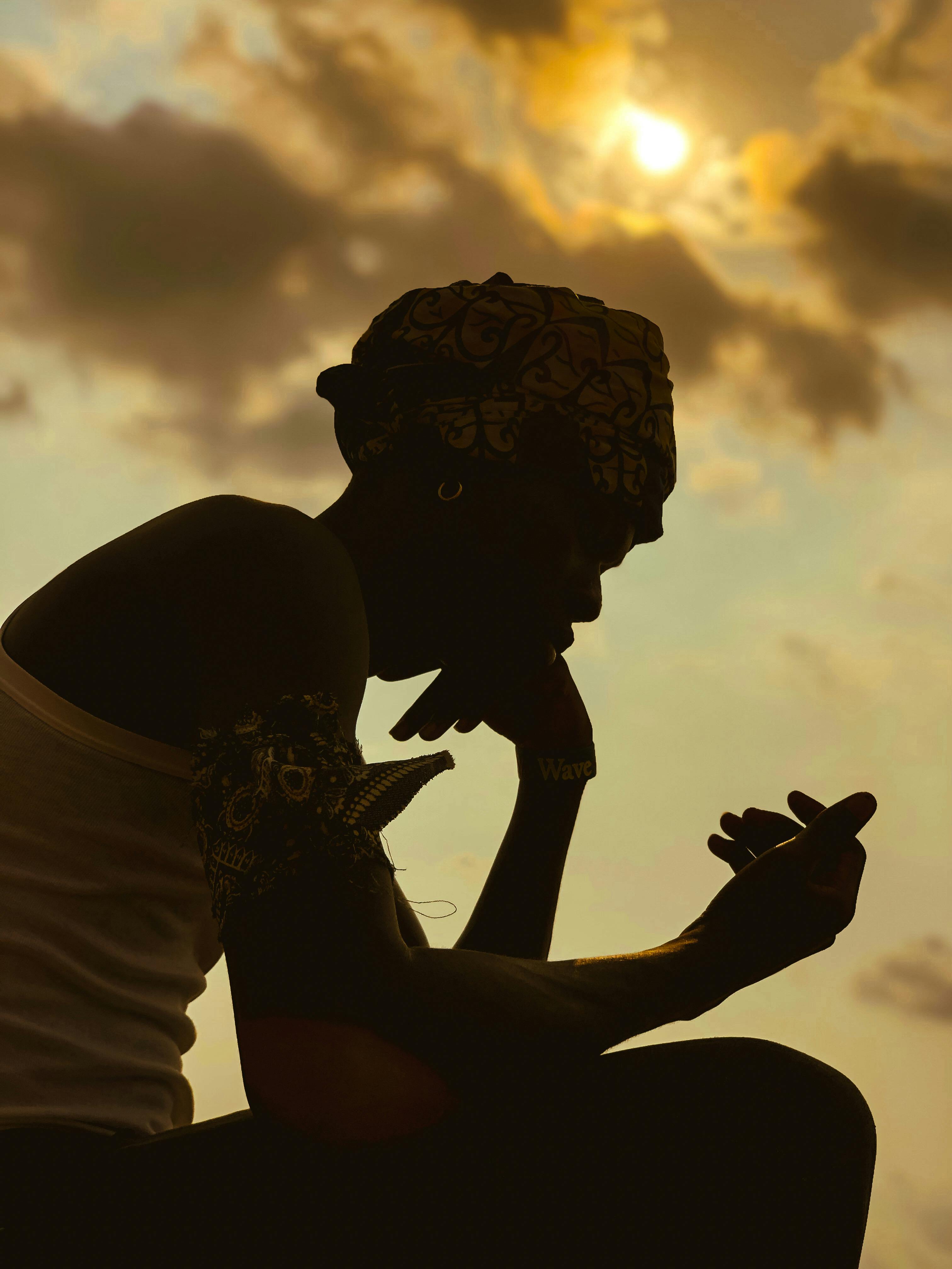 3024x4032 Silhouette of a Sitting Contemplative Woman · Free
