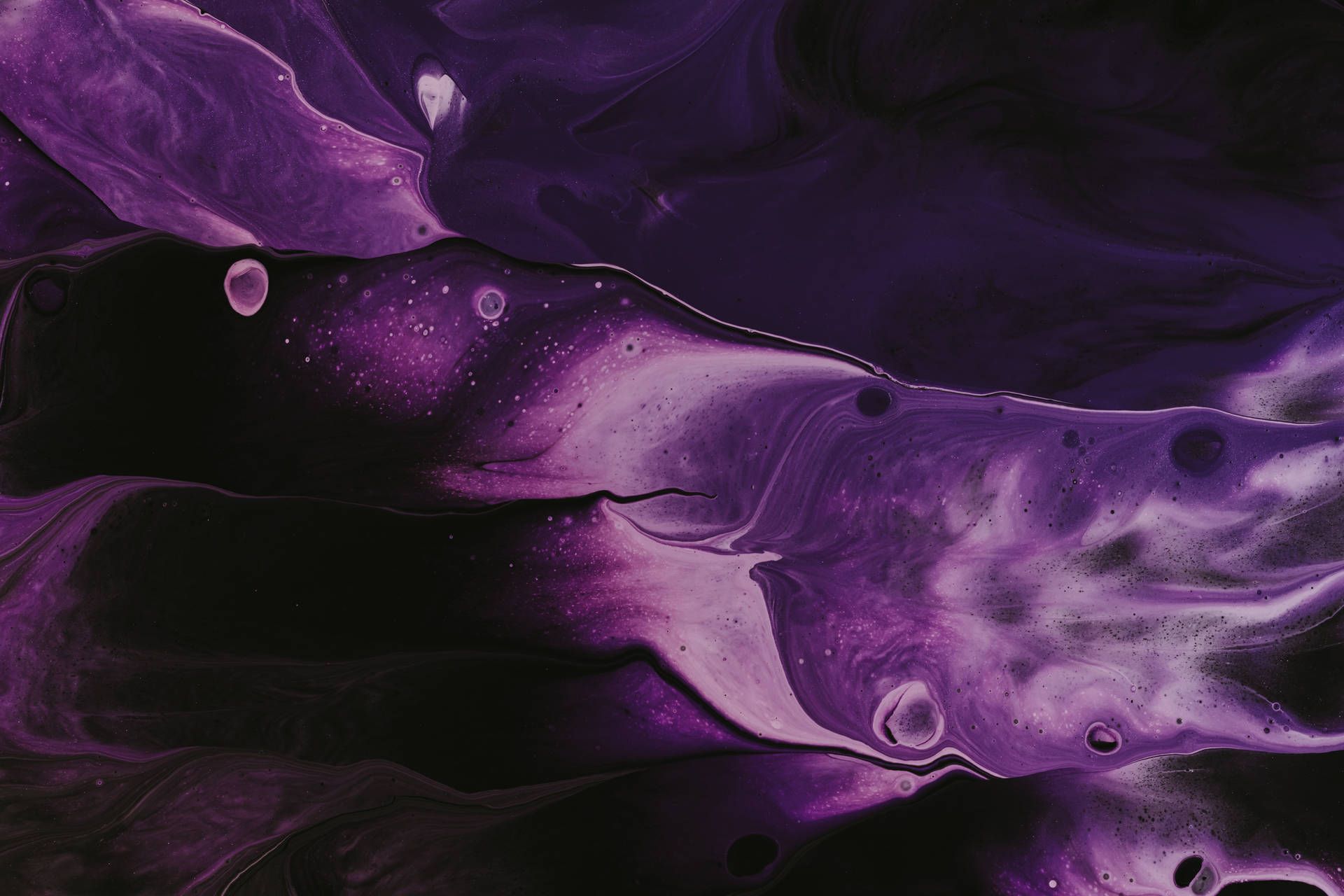 1920x1280 Download Purple Liquid With Black And White Swirls Wallpaper