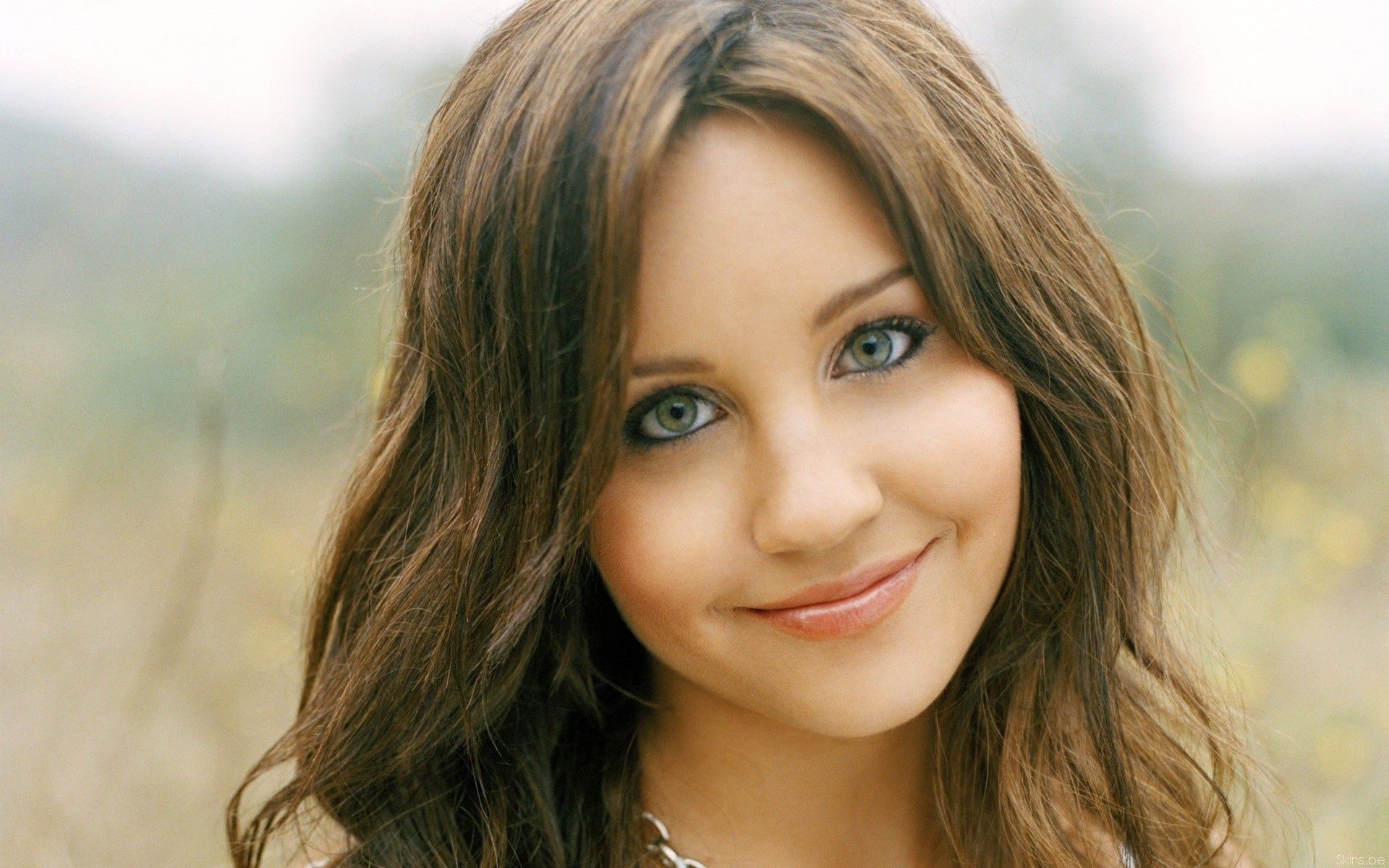 1920x1200 Amanda bynes photo HD wallpaperx1200
