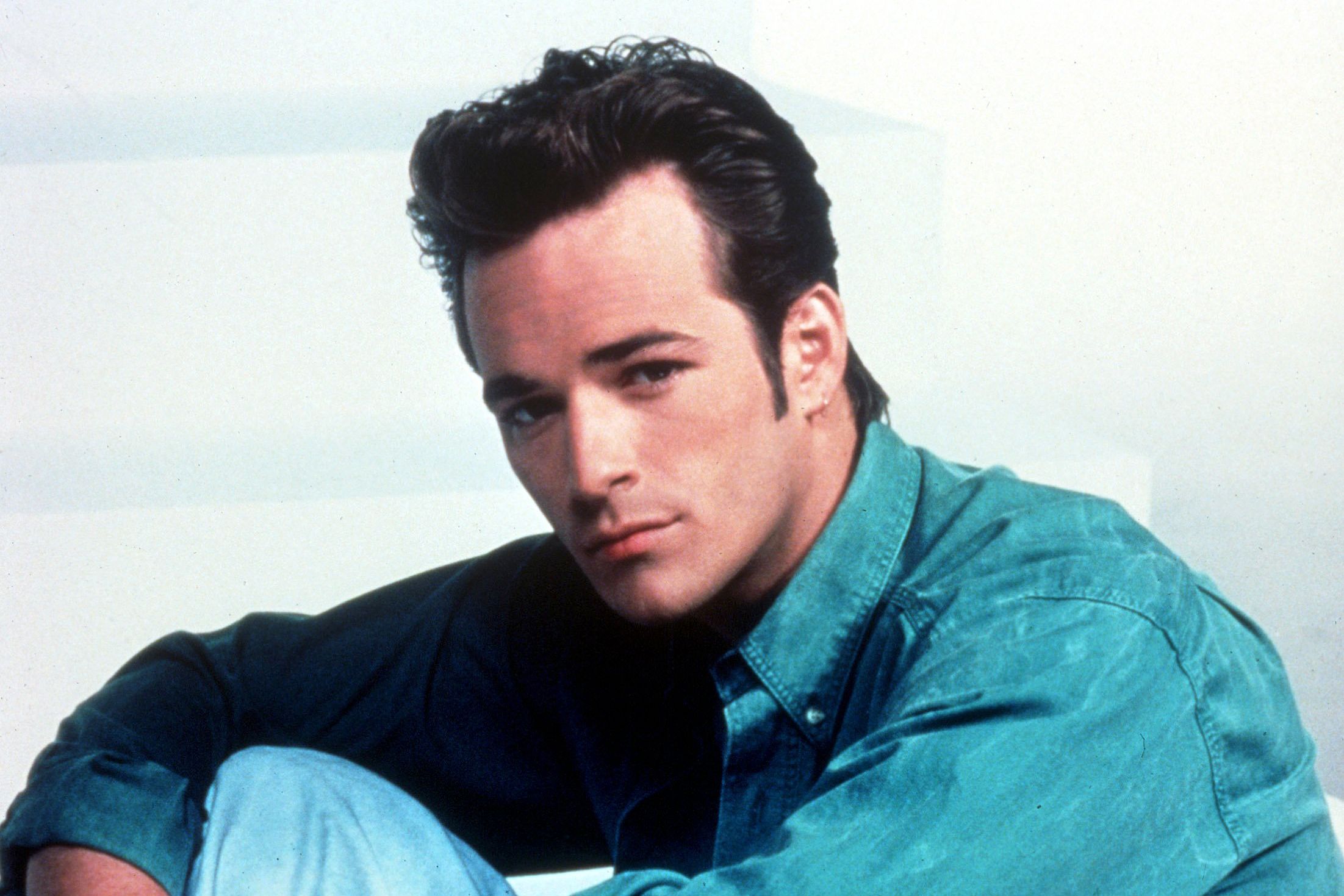 2203x1469 Luke Perry, 'Beverly Hills 90210' and 'Riverdale' Star, Dead