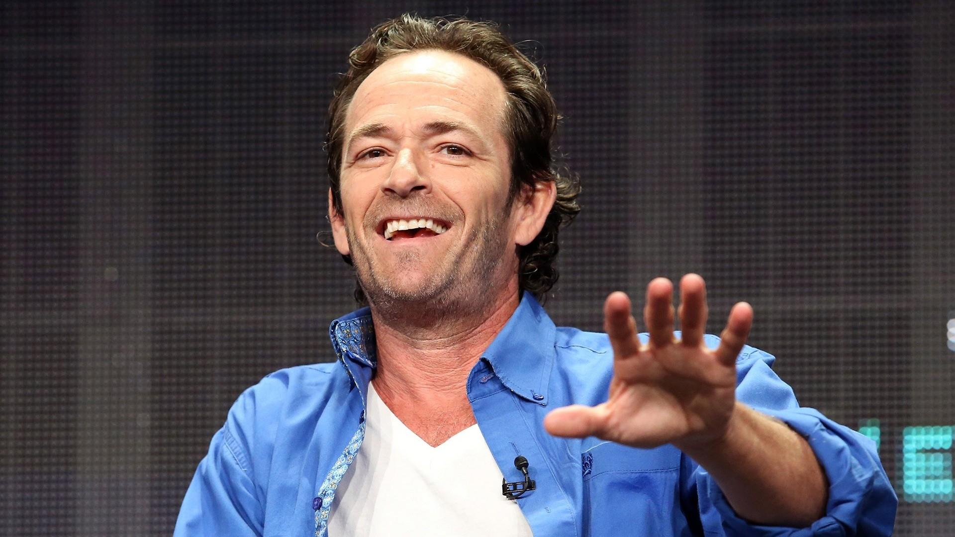 1920x1080 Friends, fans and family remember Luke Perry’s kindness