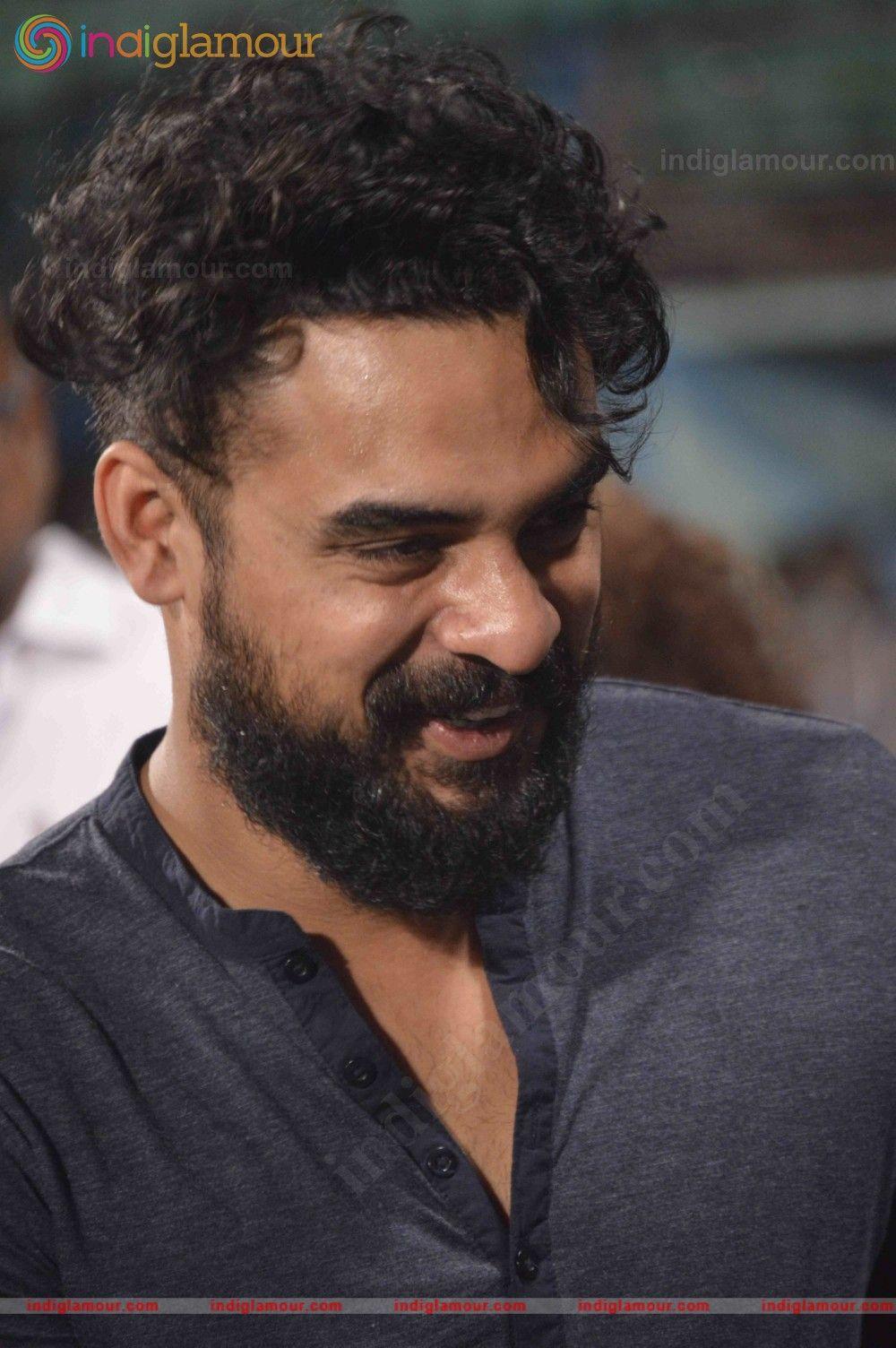 1000x1504 TOVINO THOMAS Thomas HD Wallpaper And Latest Photohoot Image