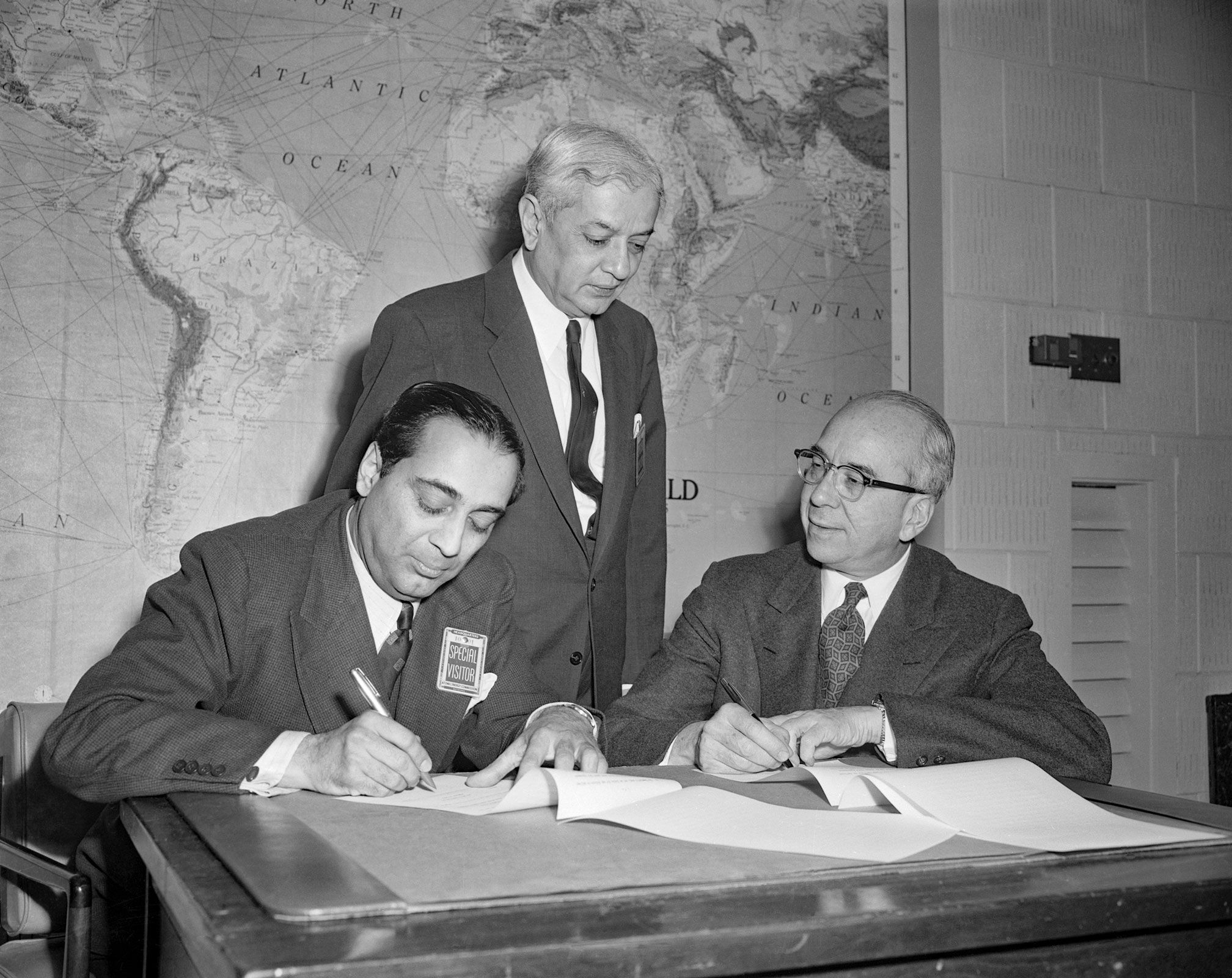 2016x1600 Homi Bhabha. Physicist, Biography, Early Life, Education, Scientific Contributions, Leadership, Atomic Energy Program, & Facts