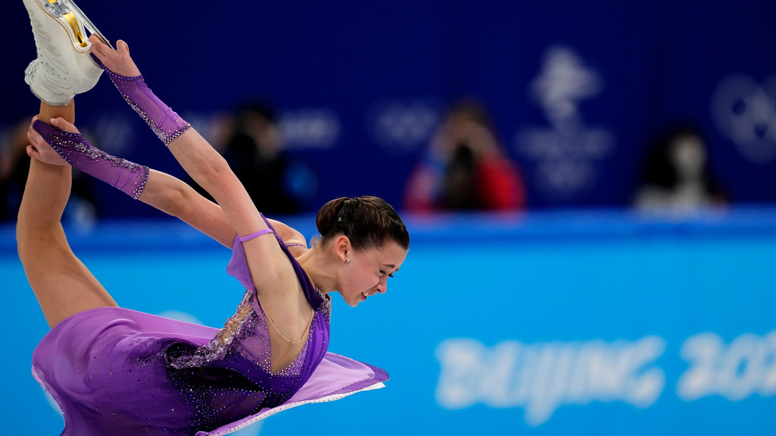 2560x1440 Valieva sends Russians into Olympic team figure skating lead