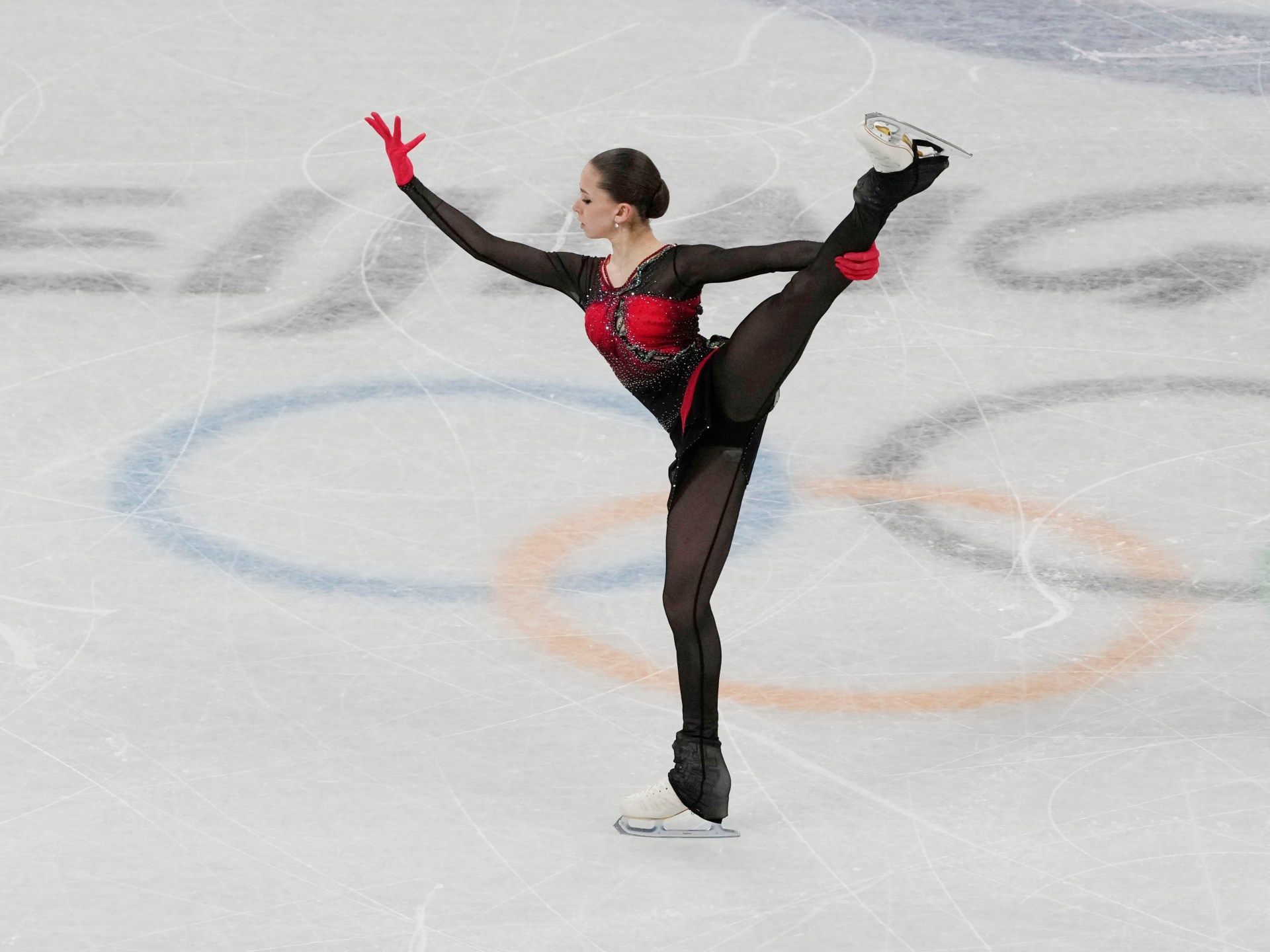 1920x1440 Kamila Valieva: Russian media say Olympic skater failed drug test