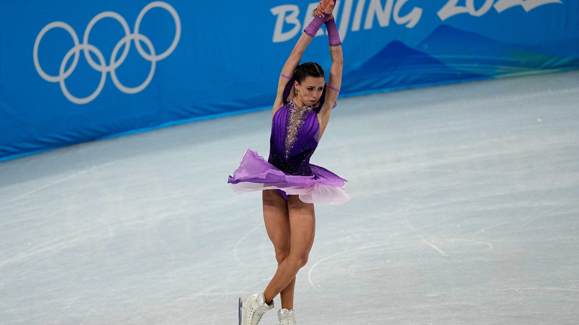 1920x1080 Kamila Valieva completes successful quad jump at Winter Olympics in Beijing