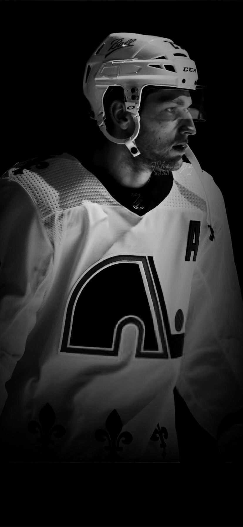 828x1792 wallpaper • nathan mackinnon + greyscale (iphone xr) Requested by anon Credits of the background' elements and style go to