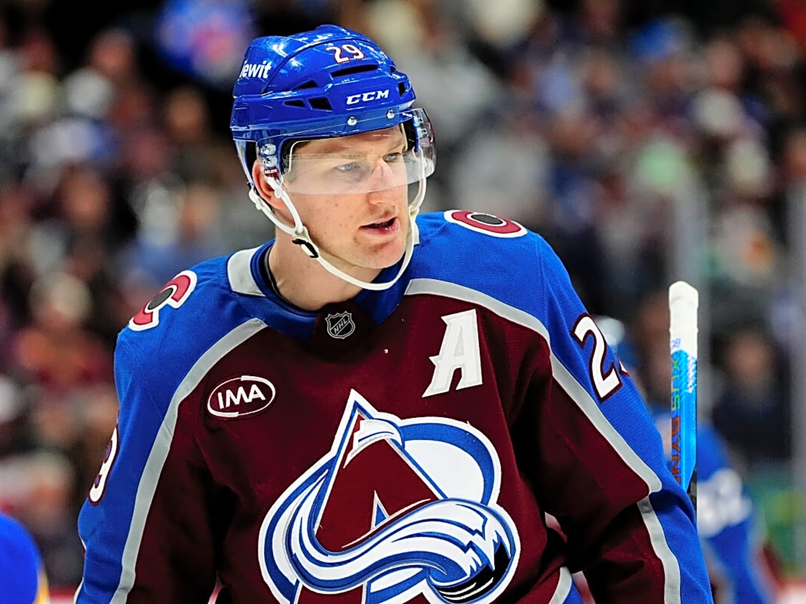 1600x1200 Avalanche Announce Nathan MacKinnon News Before Canucks Game