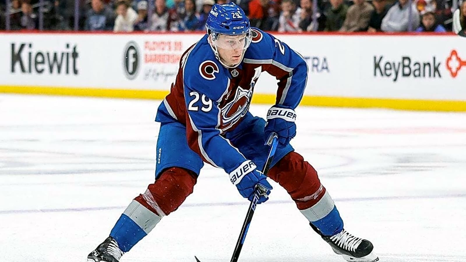 1600x900 Nathan MacKinnon gets Avalanche back on track in win over Caps