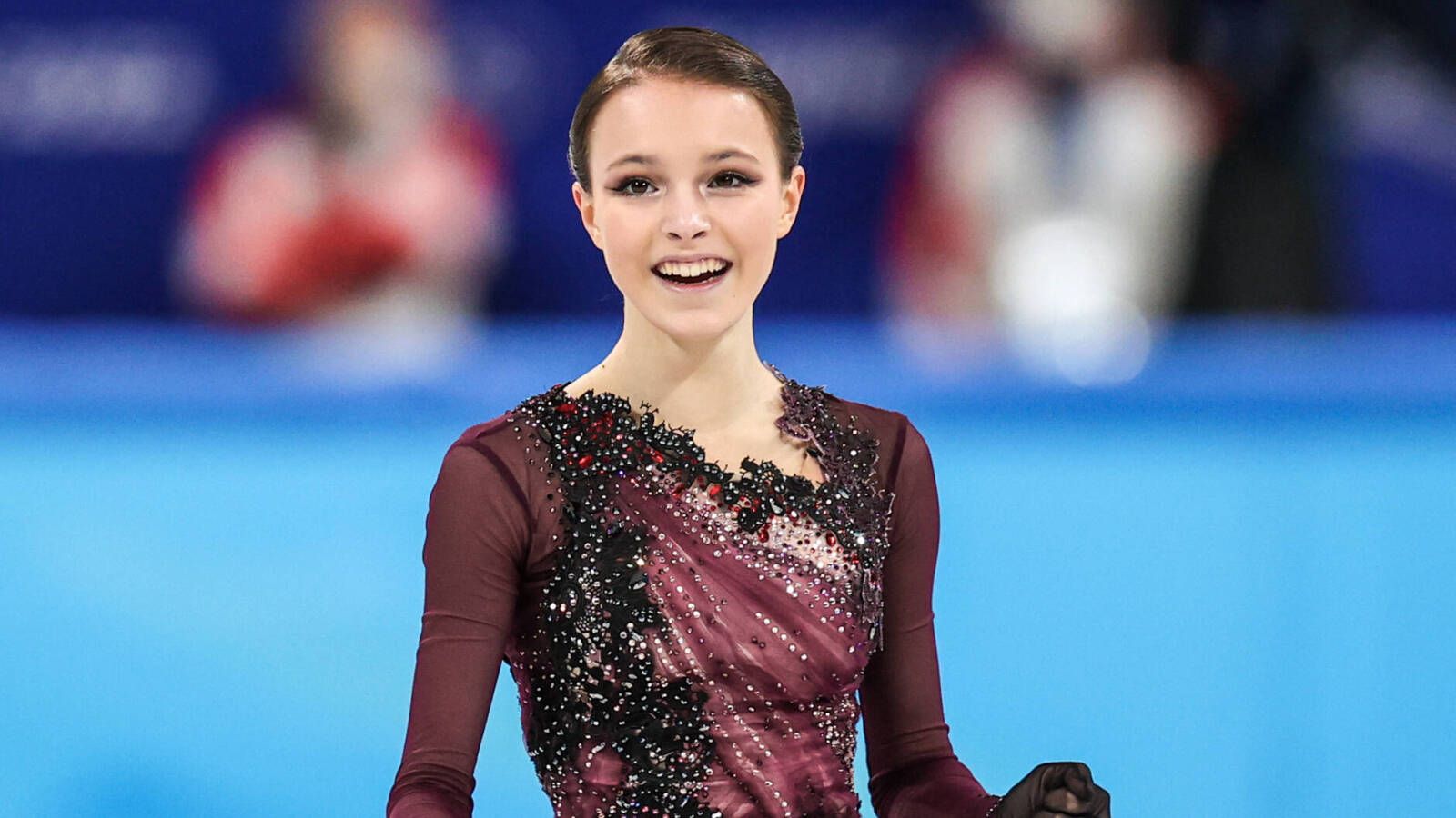 1600x900 Russia's Anna Shcherbakova wins gold