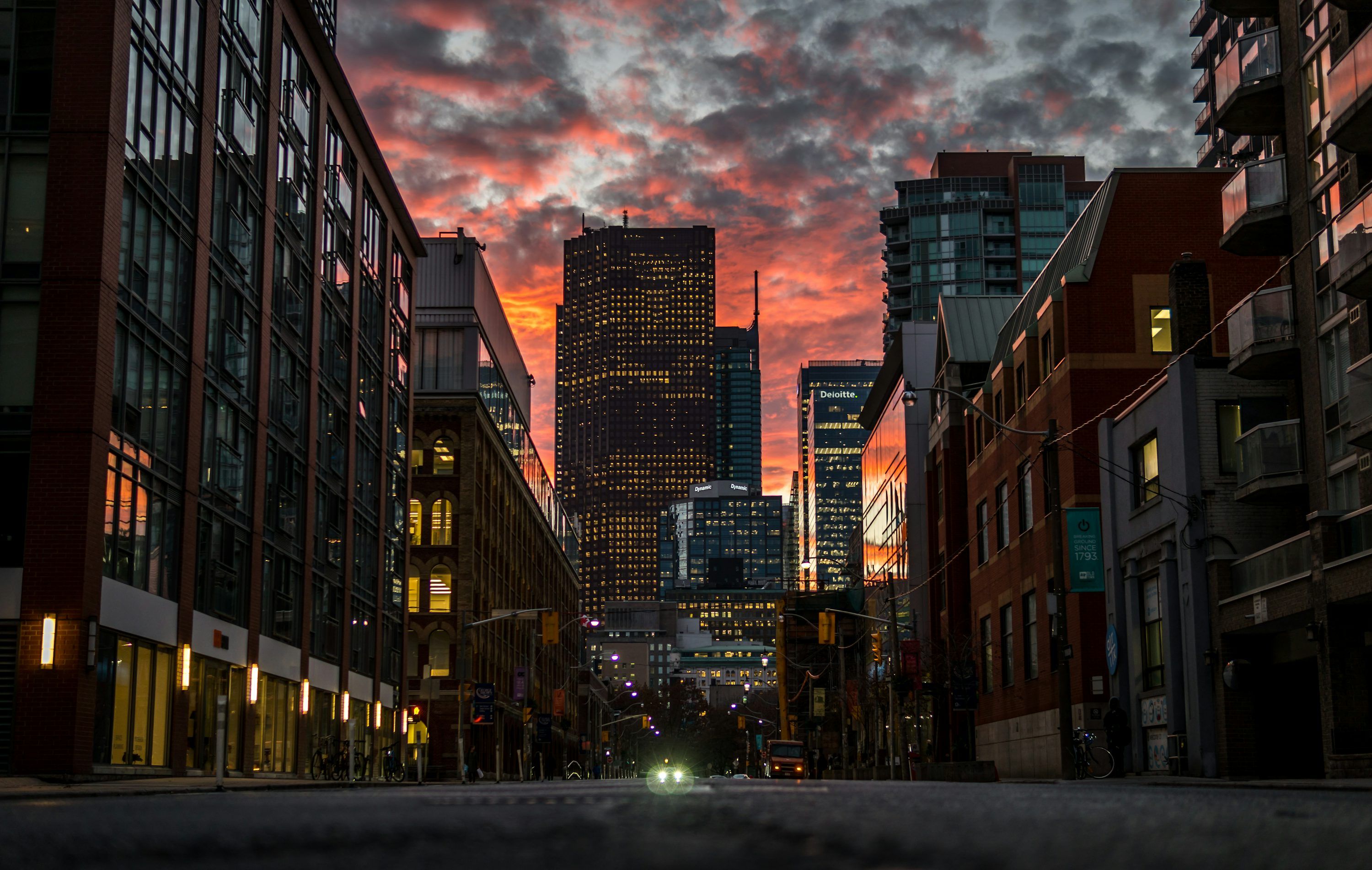 3000x1904 Aesthetic City Picture. Download Free Image
