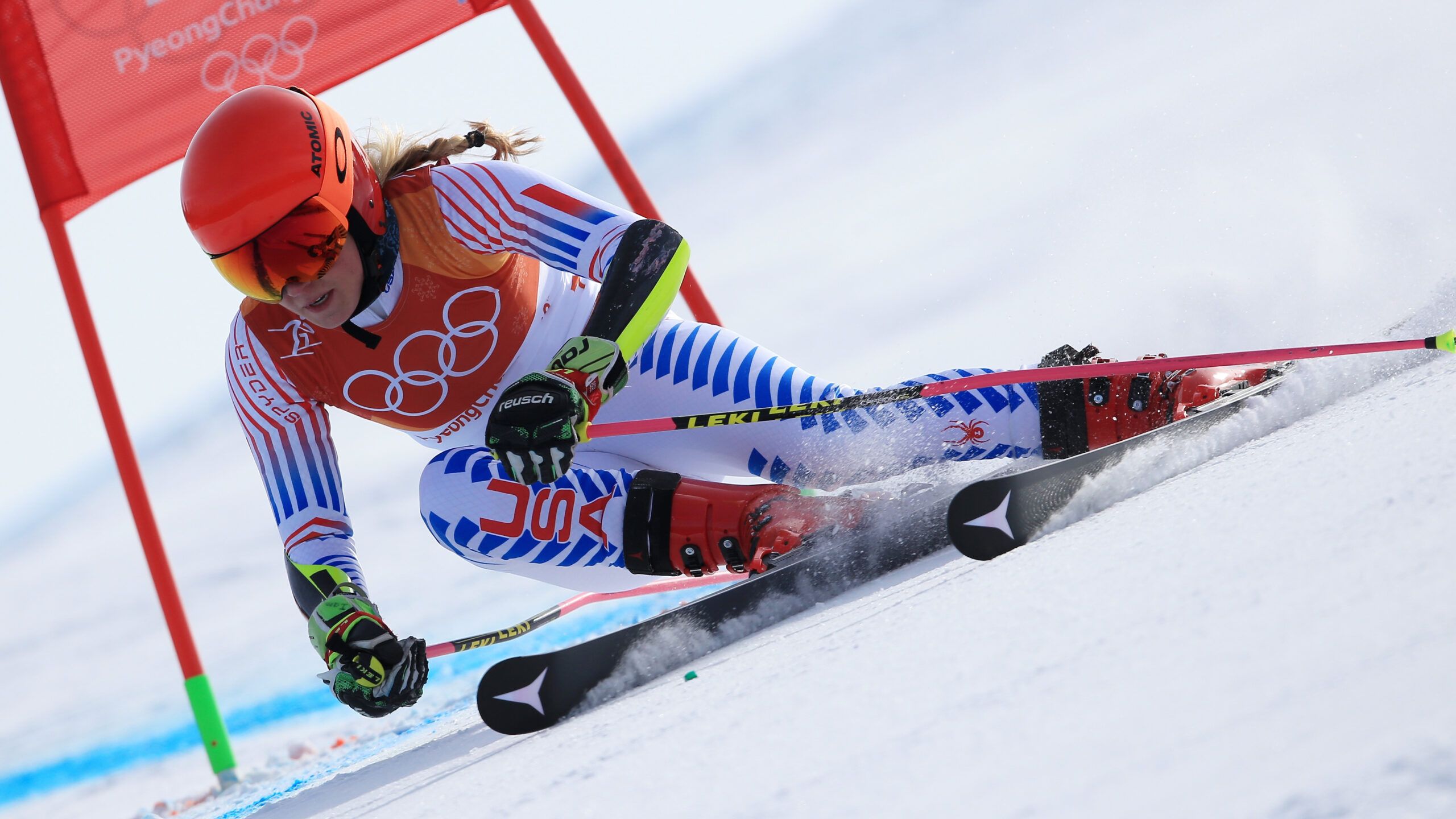 2560x1440 You Don't Hold Back': Mikaela Shiffrin Wins Gold At 2018 Winter Olympics
