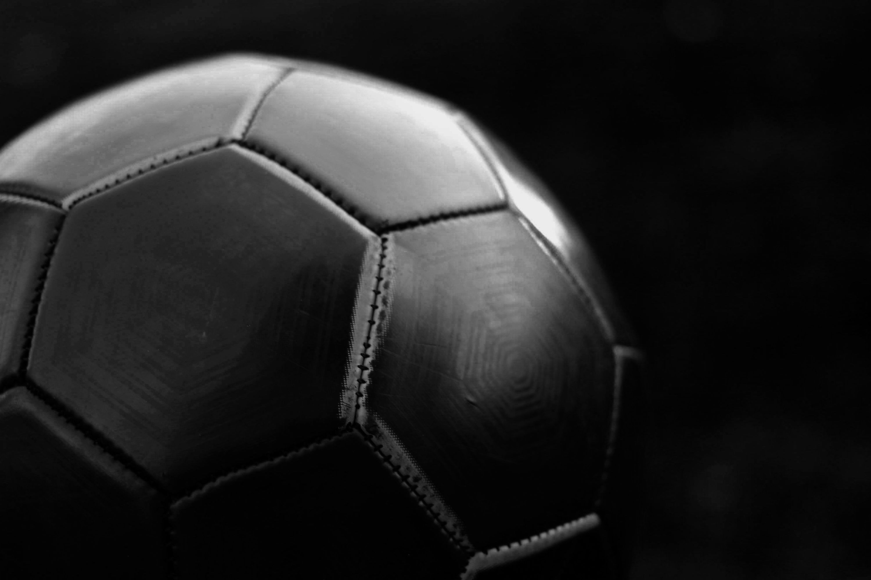 3000x2000 Black and white soccer ball photo