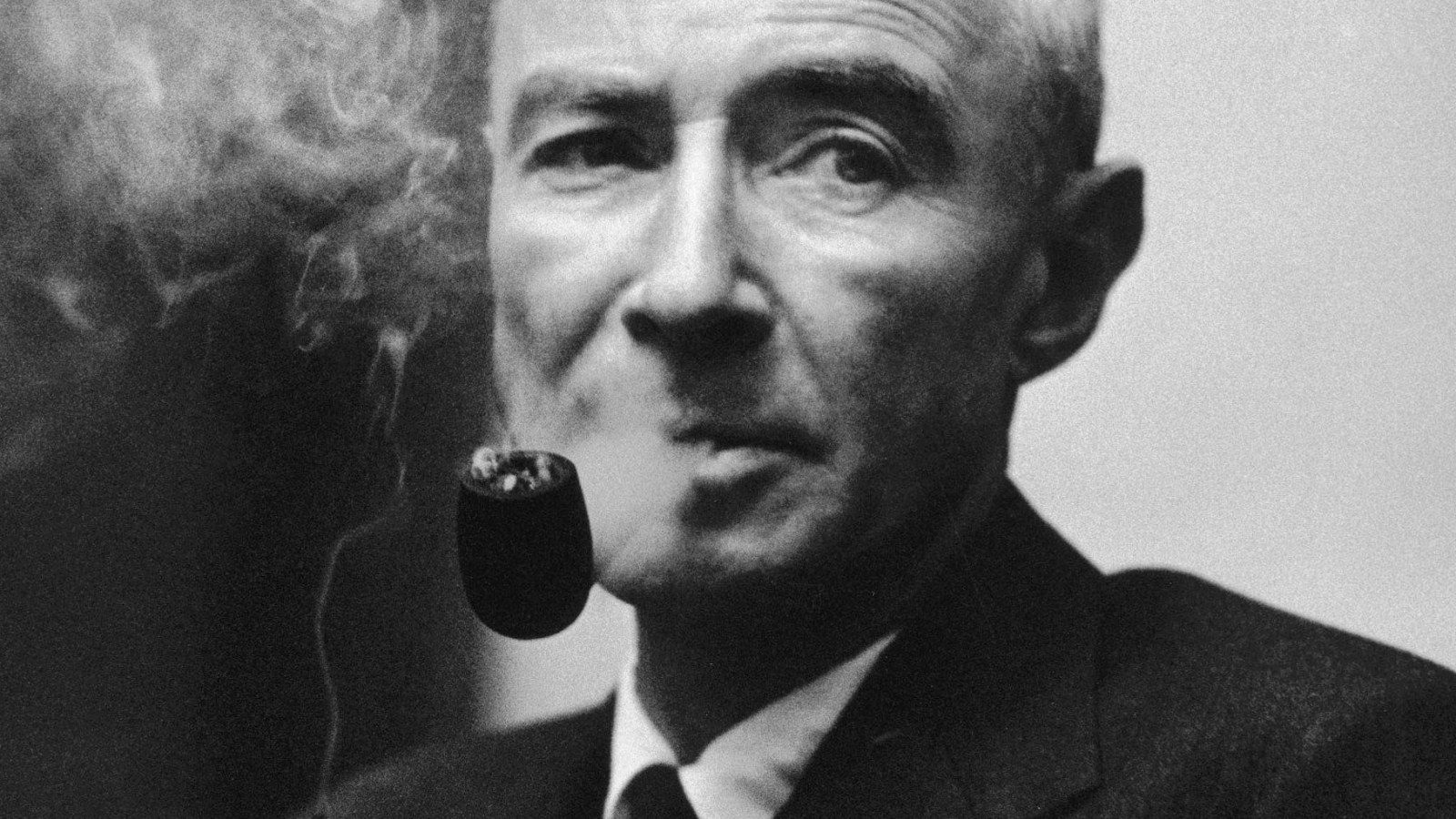 1600x900 J. Robert Oppenheimer Wallpaper