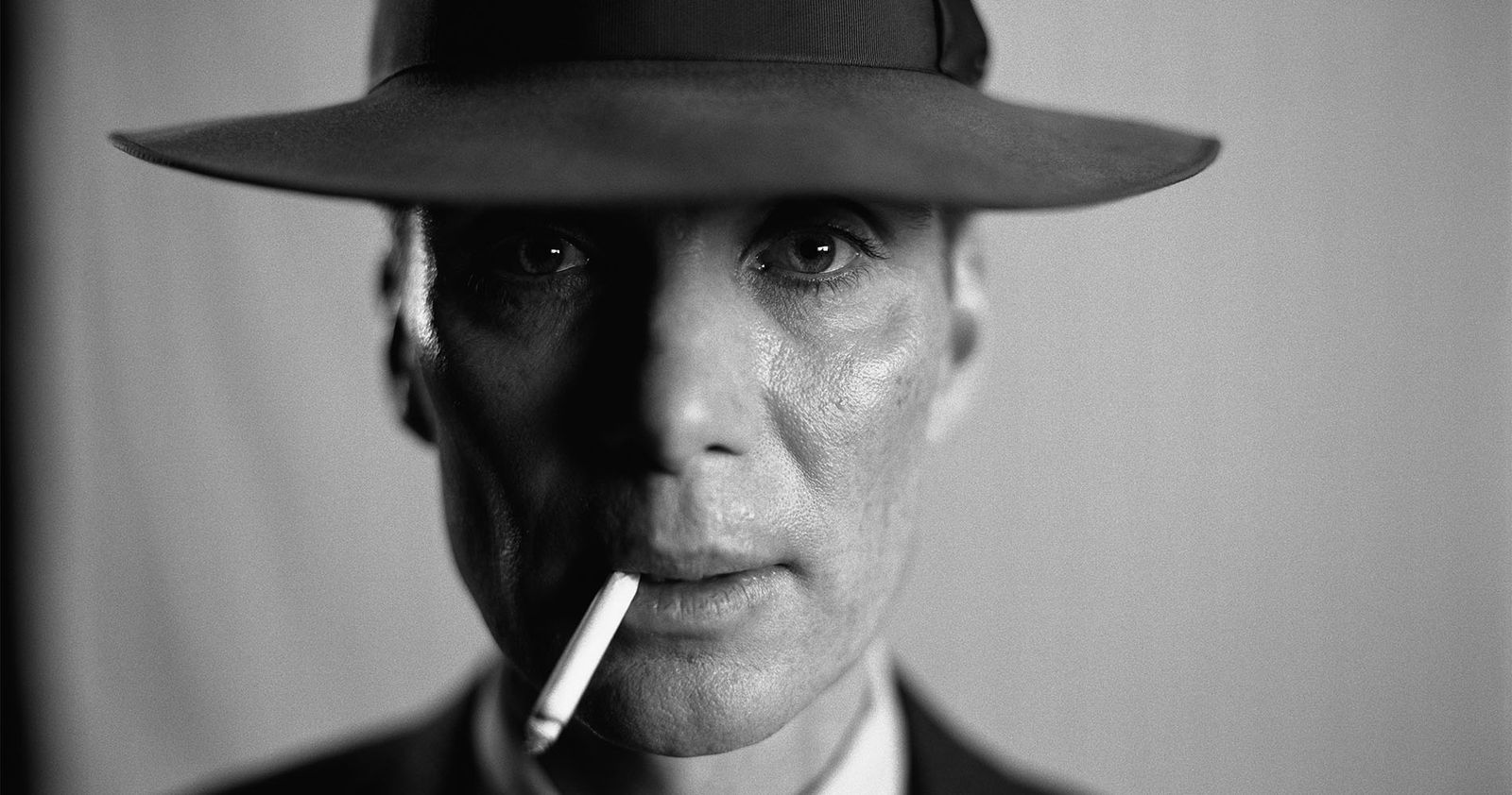 1600x842 The Real History Behind Christopher Nolan's 'Oppenheimer'