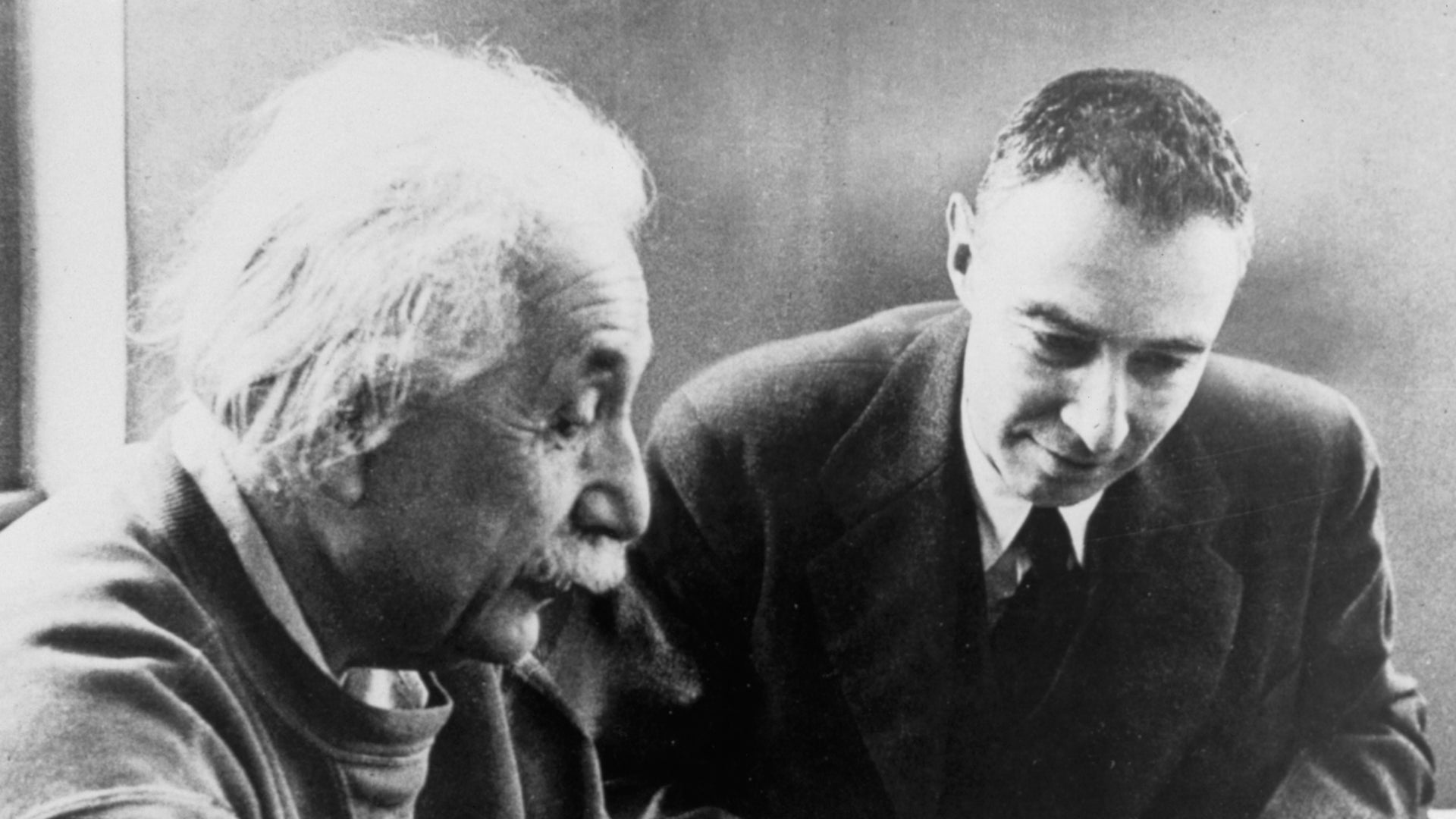 1920x1080 Oppenheimer Almost Discovered Black Holes Before He Became 'Destroyer of Worlds'