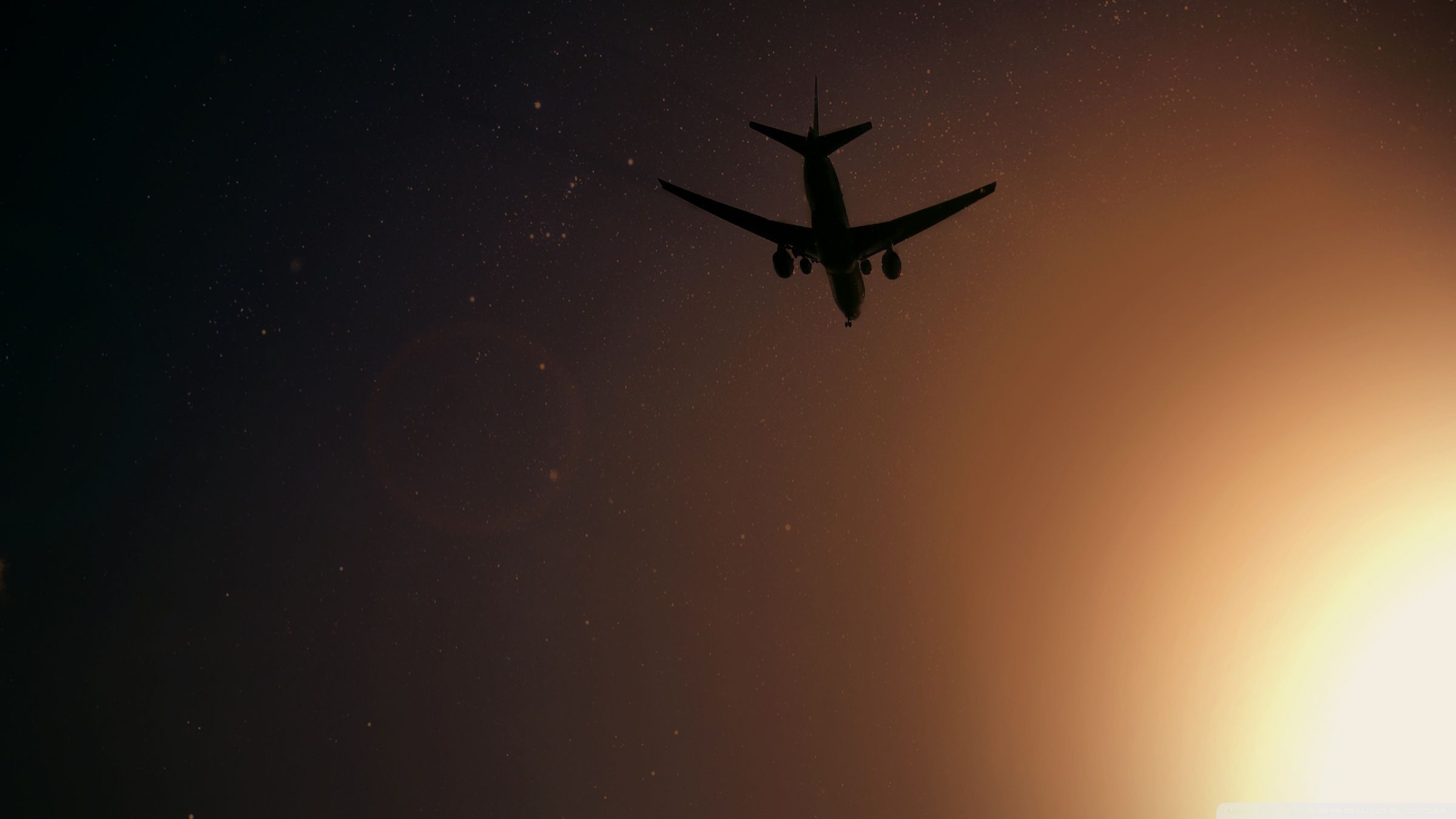 2400x1350 Plane Flying At Night 4K UHD Wallpaper for UltraHD Desktop and TV : Dual Monitor : Smartphone and Tablet Devices