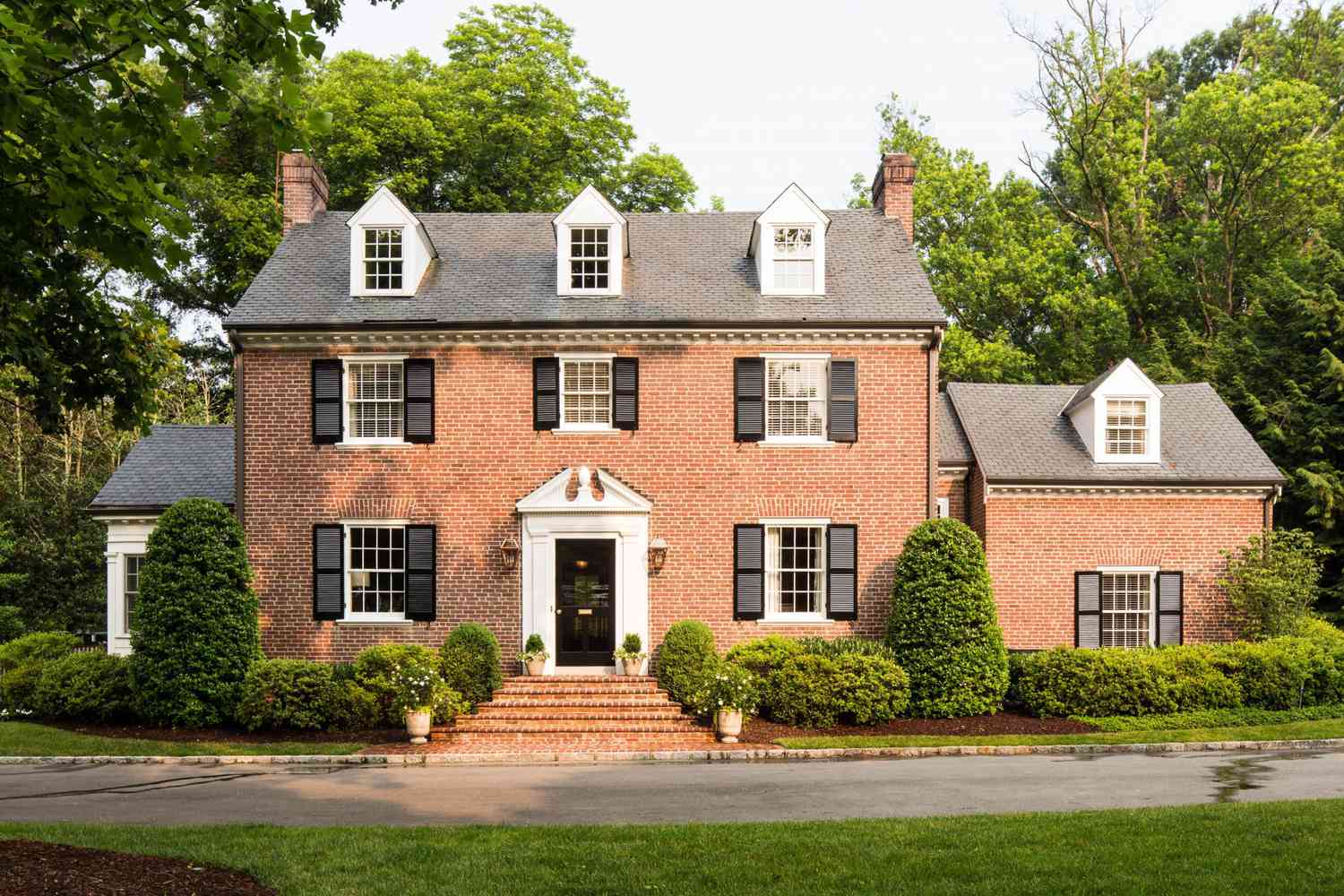 1500x1000 Ways To Update Your Brick Without Painting It White
