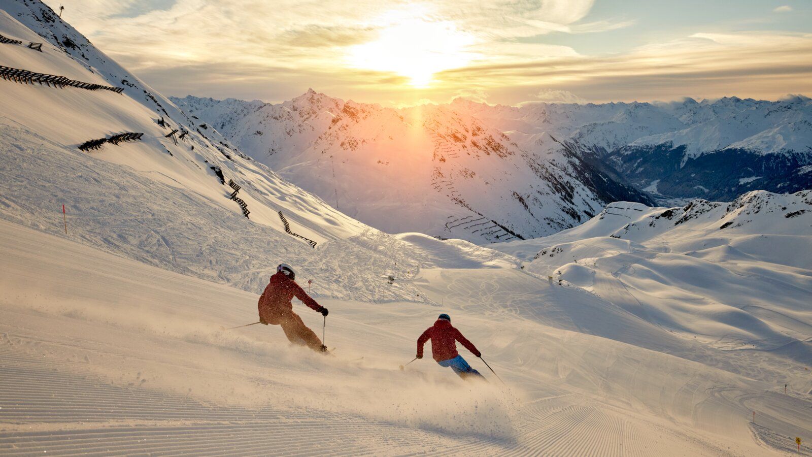 1600x900 The ski area