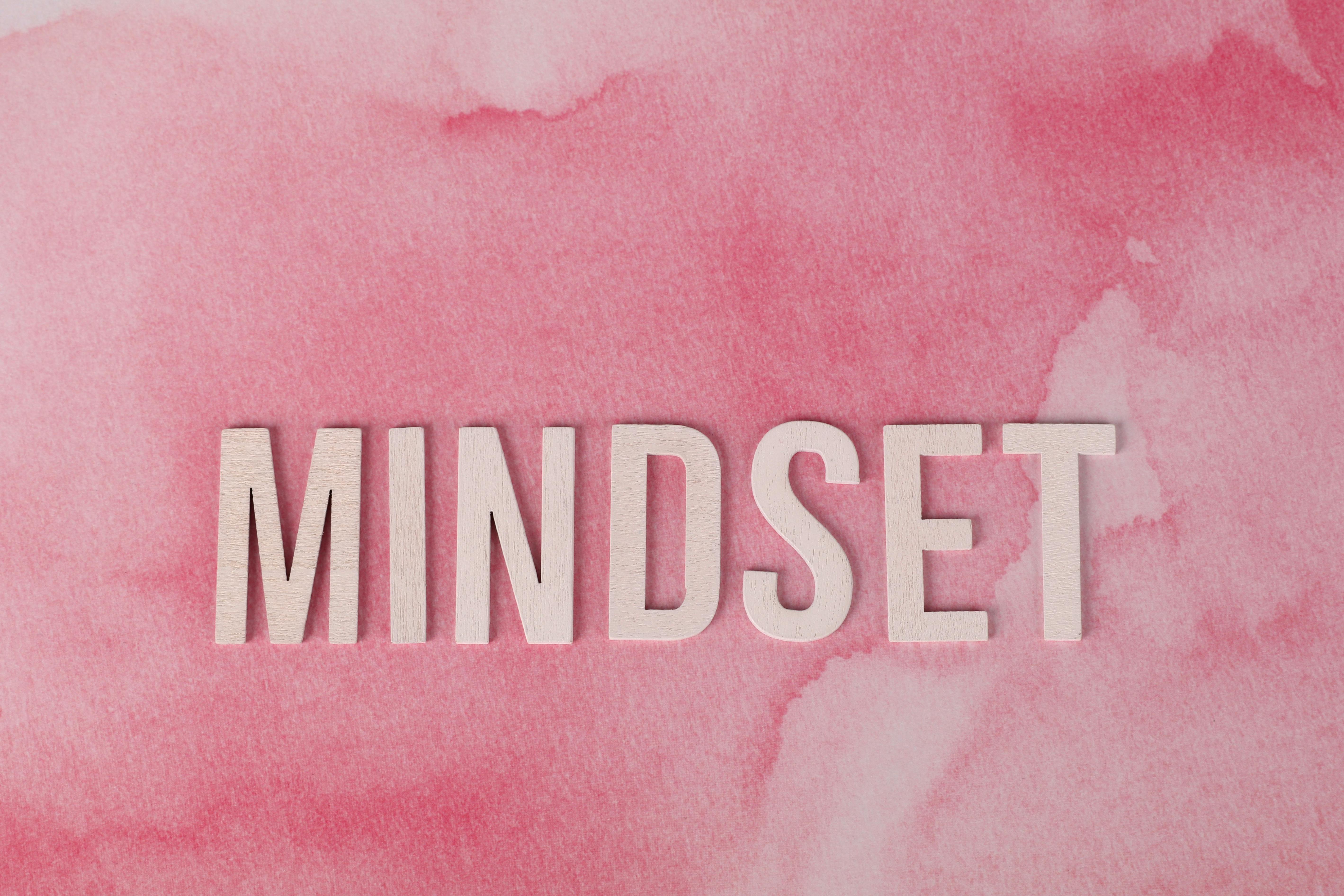 5676x3784 Inspiring Mindset Text on Pink Background · Free