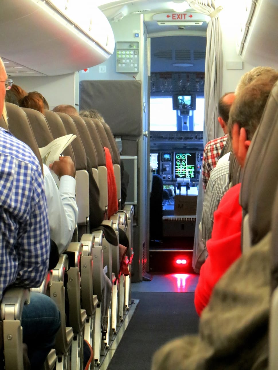 970x1293 airplane passenger cabin free image