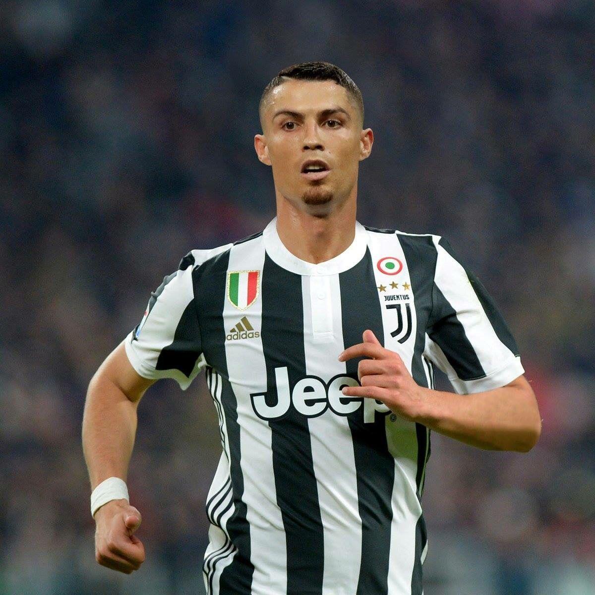 1200x1200 Cristiano Ronaldo Wallpaper Juventus
