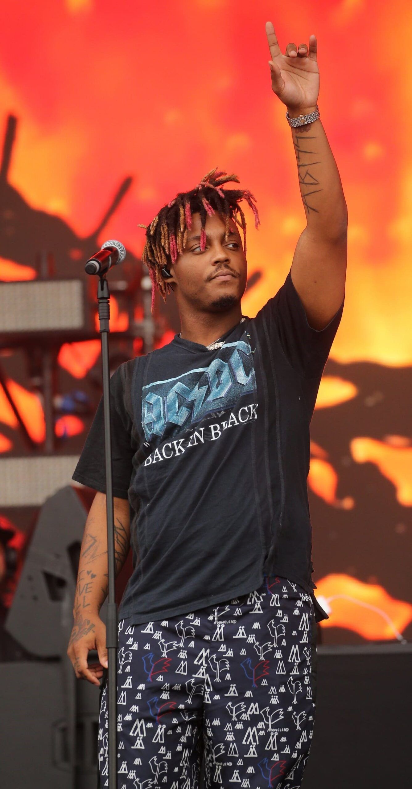 1336x2560 4k Juice Wrld iPhone Wallpaper