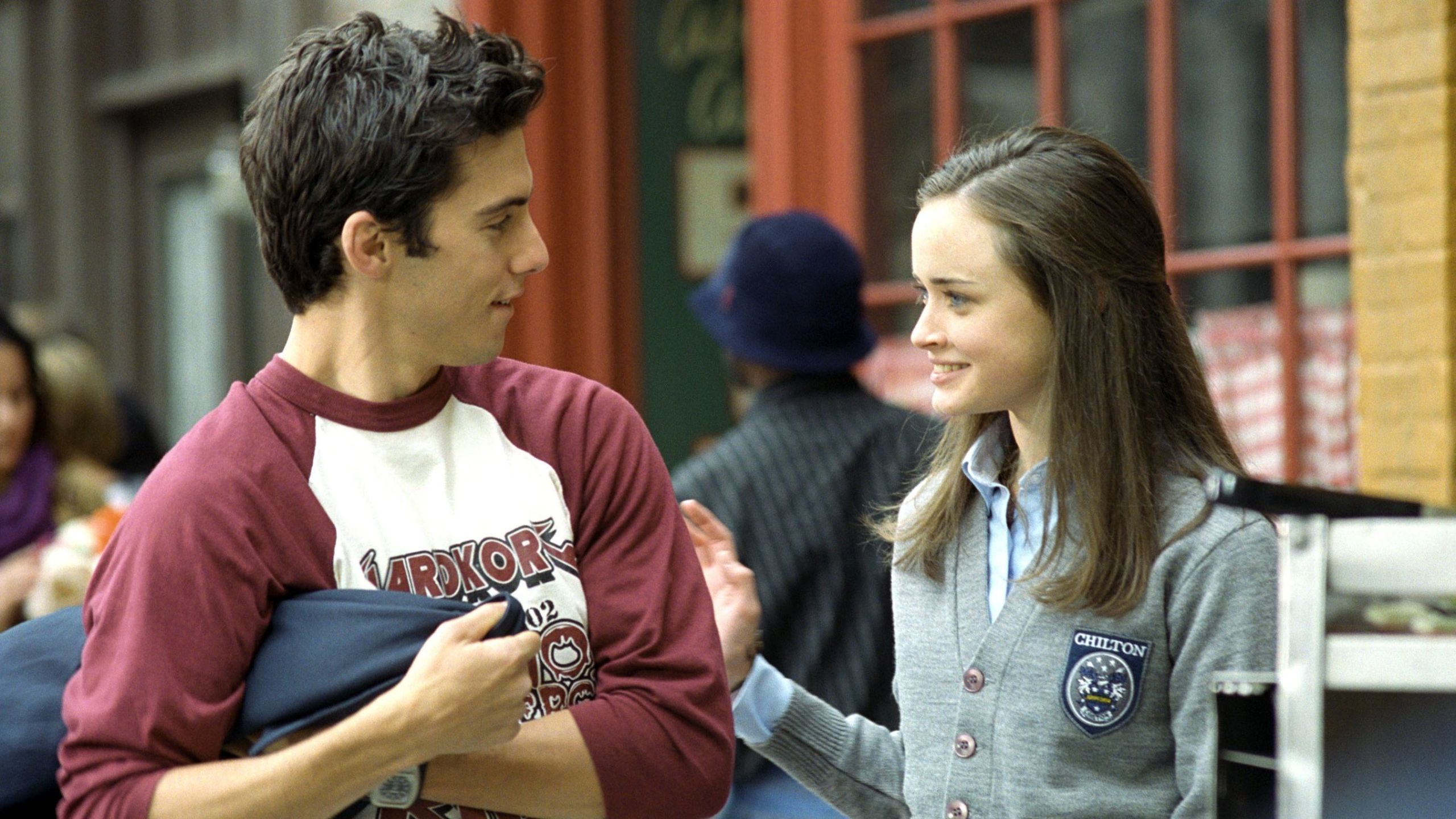 2560x1440 First Image of Jess in Gilmore Girls Revival Ventimiglia in Netflix's Gilmore Girls Series