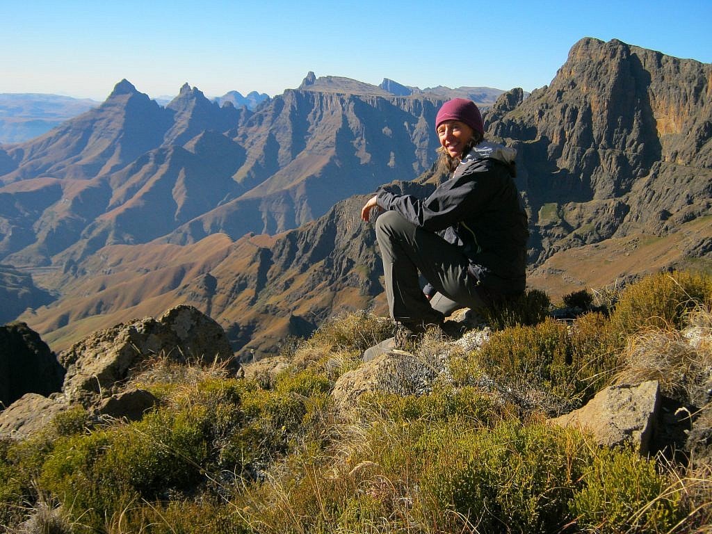 1024x768 Drakensberg Traverse, South Africa Lesotho. Alison Young • Blissful Hiker