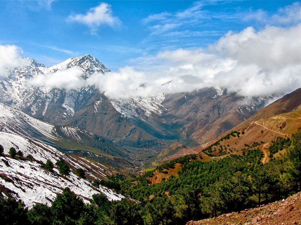 1024x768 Private Desert tour from Marrakech via Atlas Mountains / 2 days / 1 night Gnawa Tours